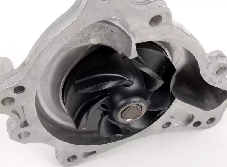 NEW AUDI A6 AVANT C6 ENGINE WATER PUMP 079121014F ORIGINAL