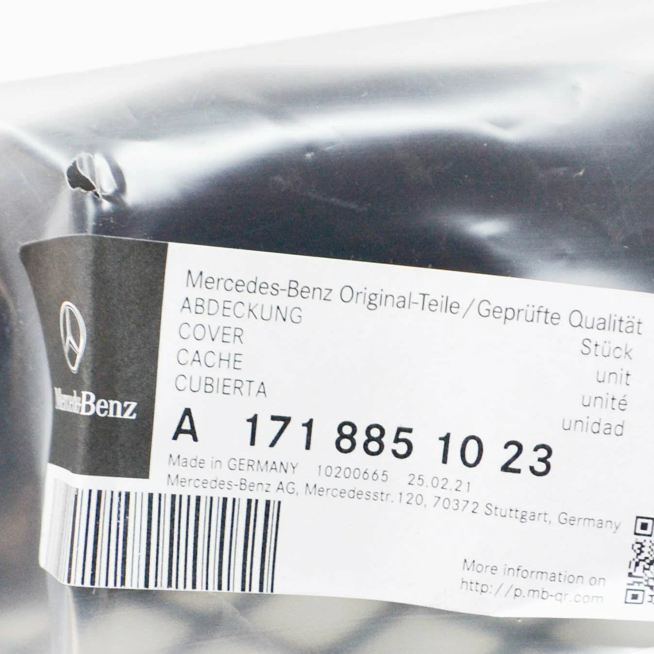 NEW MB SLK R171 FRONT BUMPER CENTER LOWER GRILLE COVER A1718851023 ORIGINAL