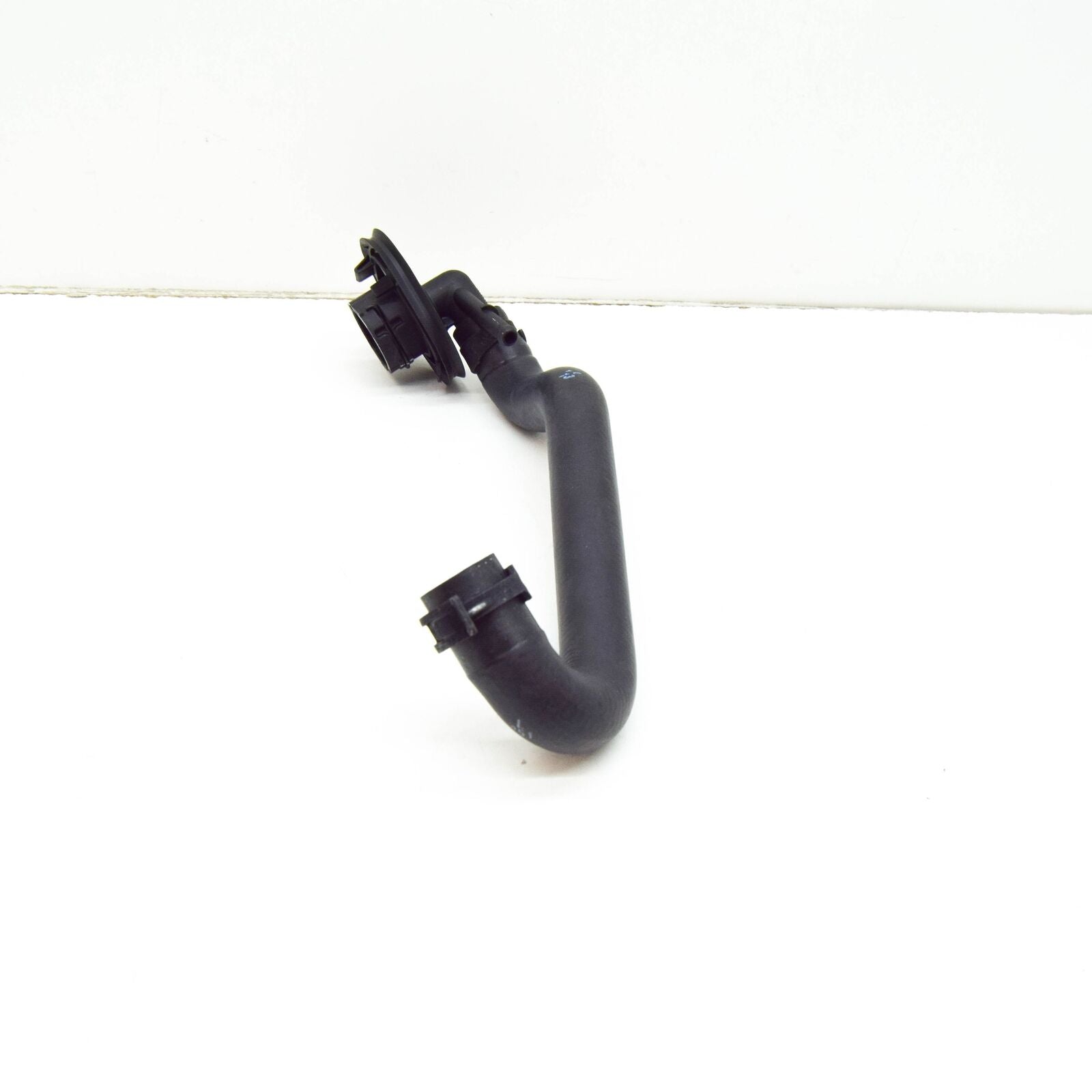 NEW MERCEDES-BENZ S W222 HEAT EXCHANGER FEED HOSE A2228303496 ORIGINAL