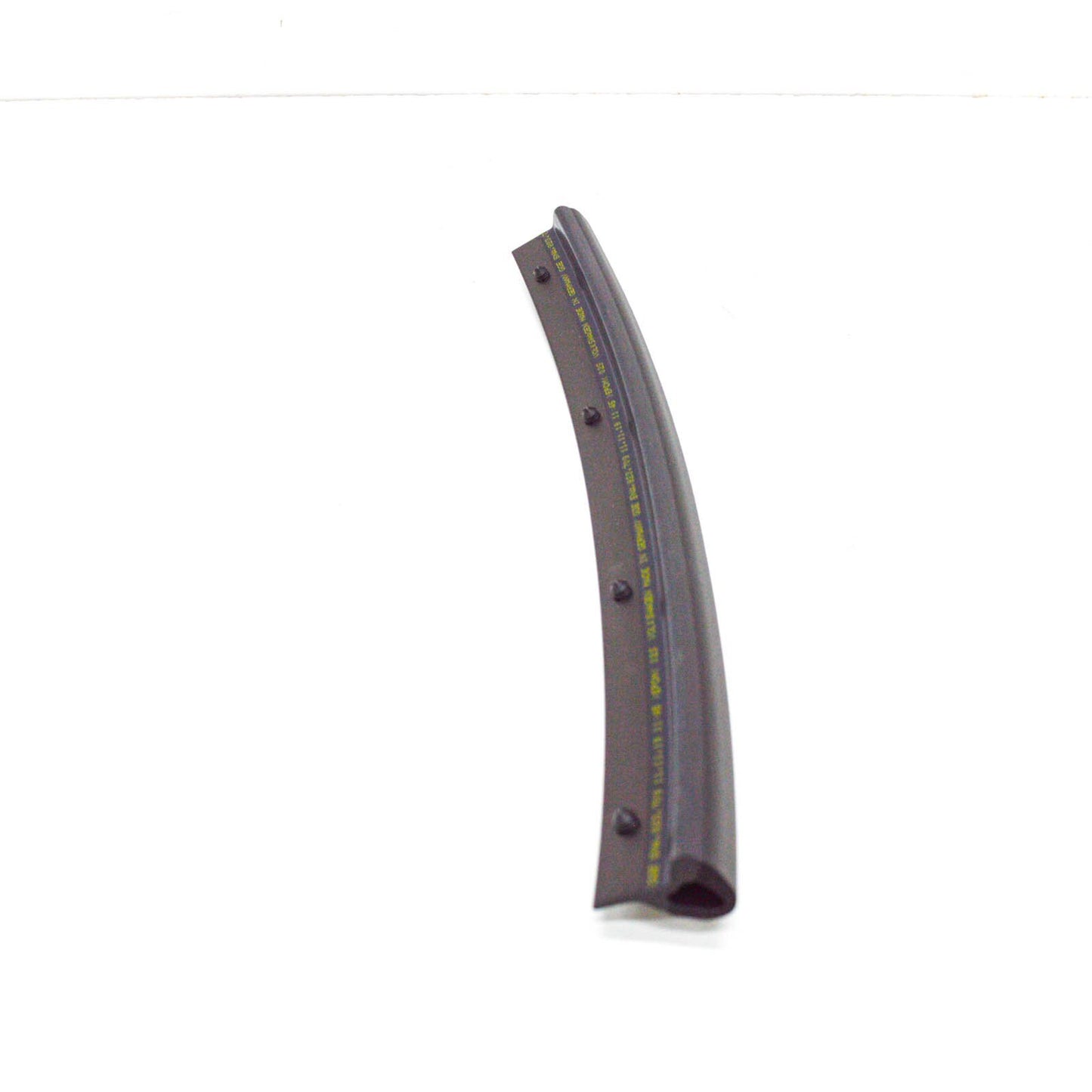 new volkswagen tiguan mk2 5n front left hood seal 5na823709 original