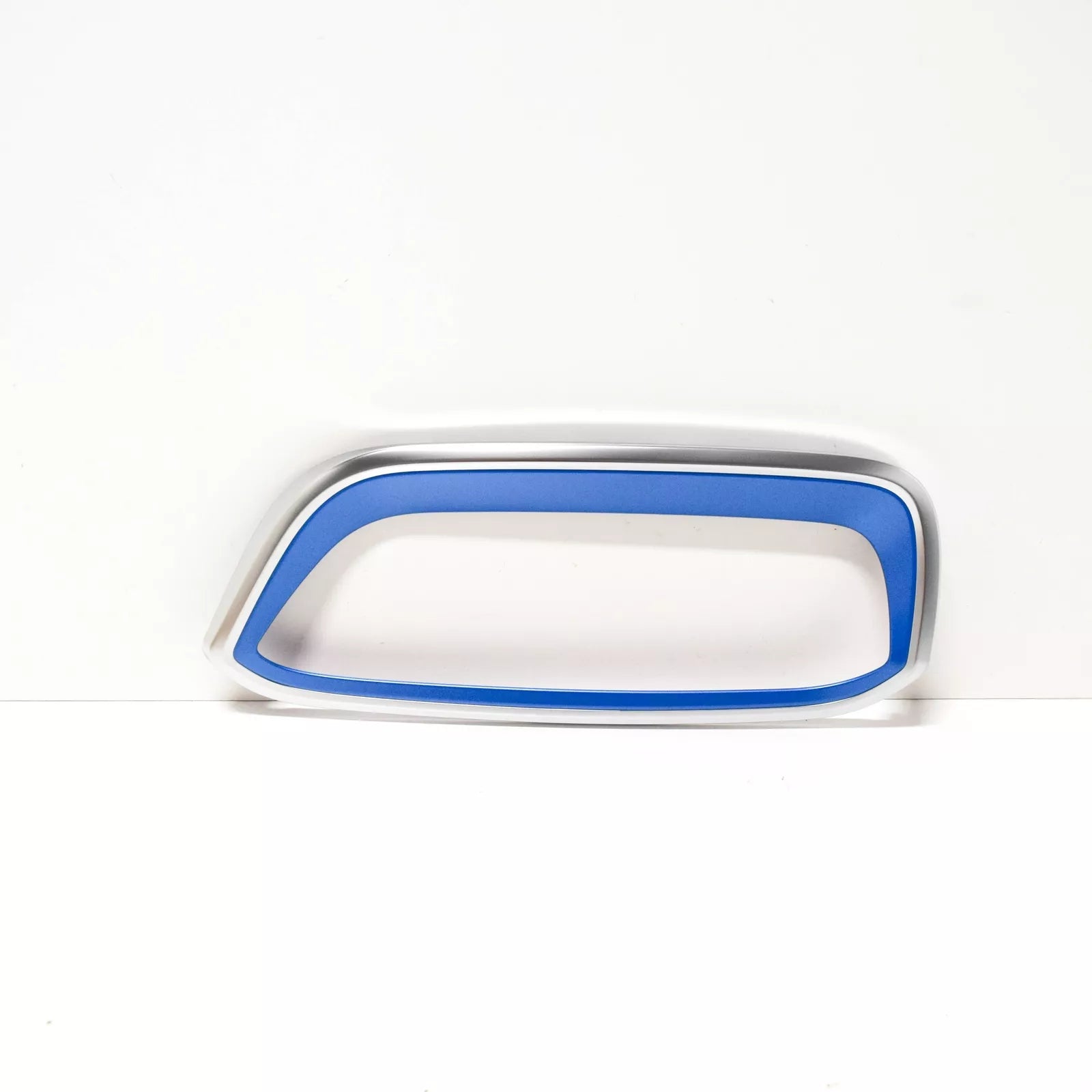 NEW BMW I3 L01 FRONT BUMPER LEFT SIDE RADIATOR GRILLE 51137375883 ORIGINAL