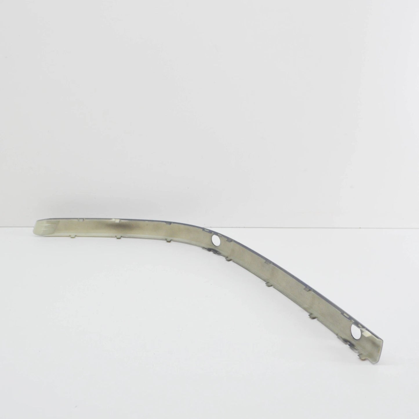 NEW BMW 5 E39 FRONT BUMPER RIGHT MOLDING 51117005966 ORIGINAL