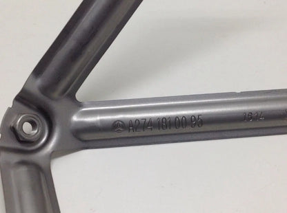 NEW MERCEDES-BENZ C W204 OIL PUMP BRACKET A2741810095 ORIGINAL