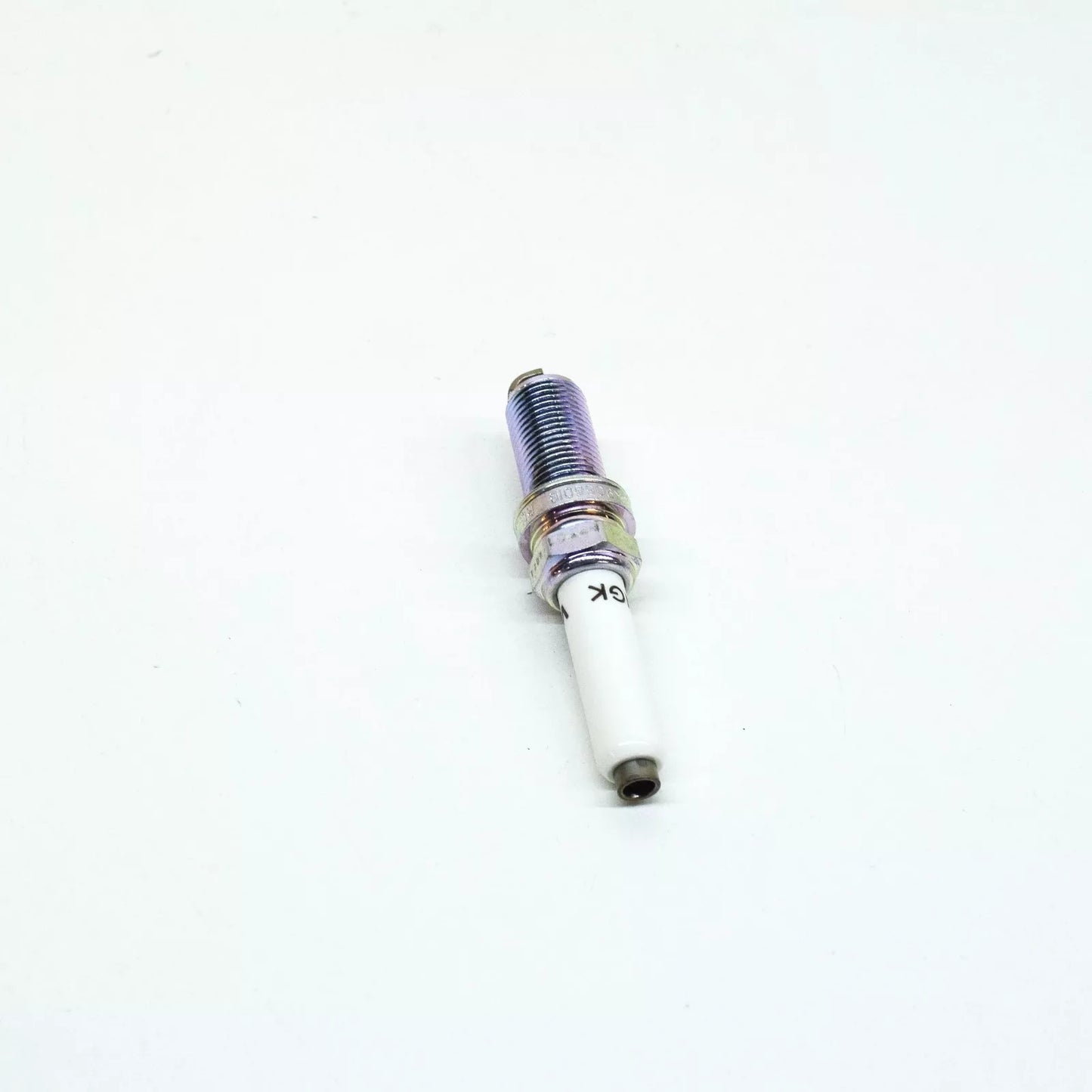 NEW VOLKSWAGEN GOLF MK7 5G IGNITION SPARK PLUG 06K905601B ORIGINAL