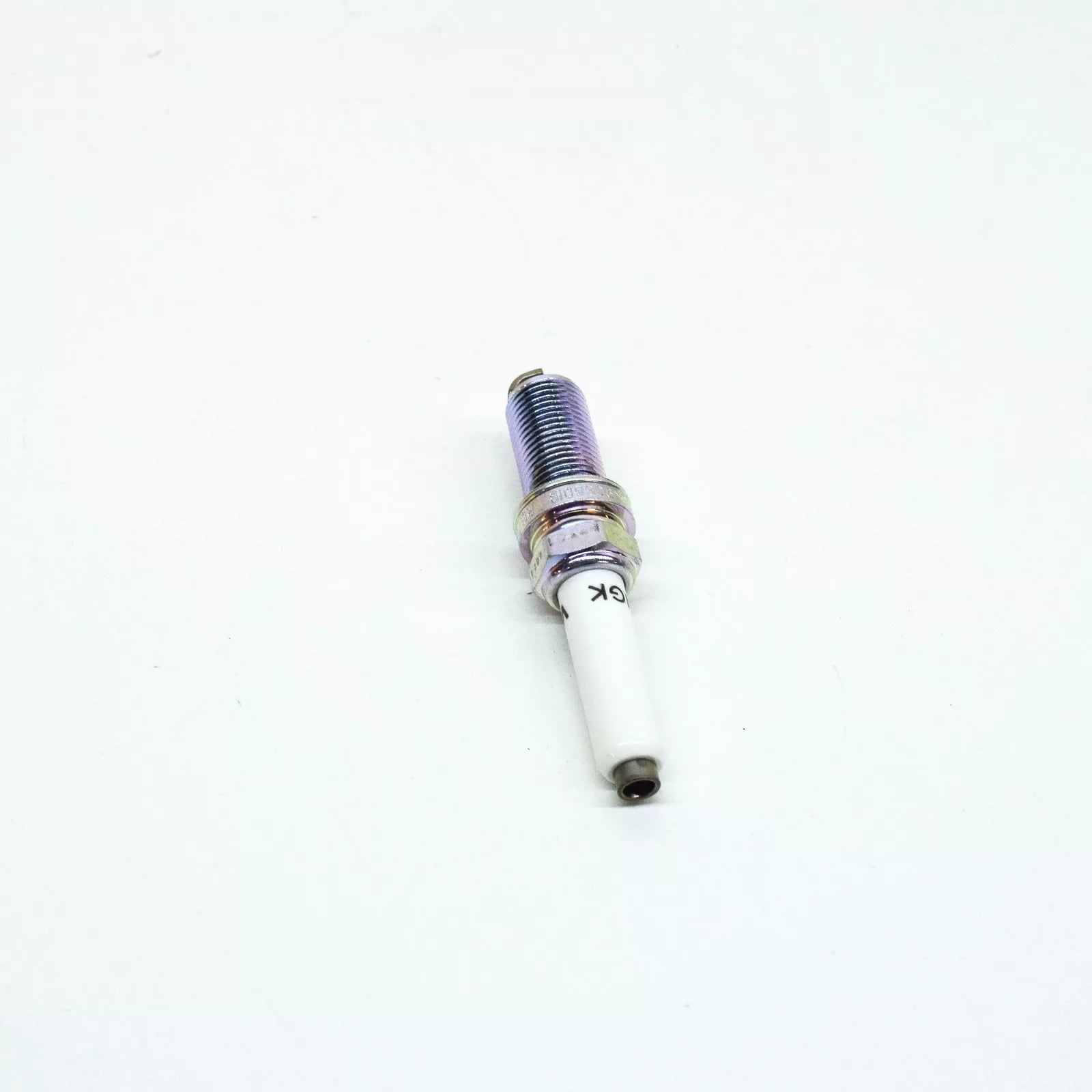 NEW VOLKSWAGEN GOLF MK7 5G IGNITION SPARK PLUG 06K905601B ORIGINAL