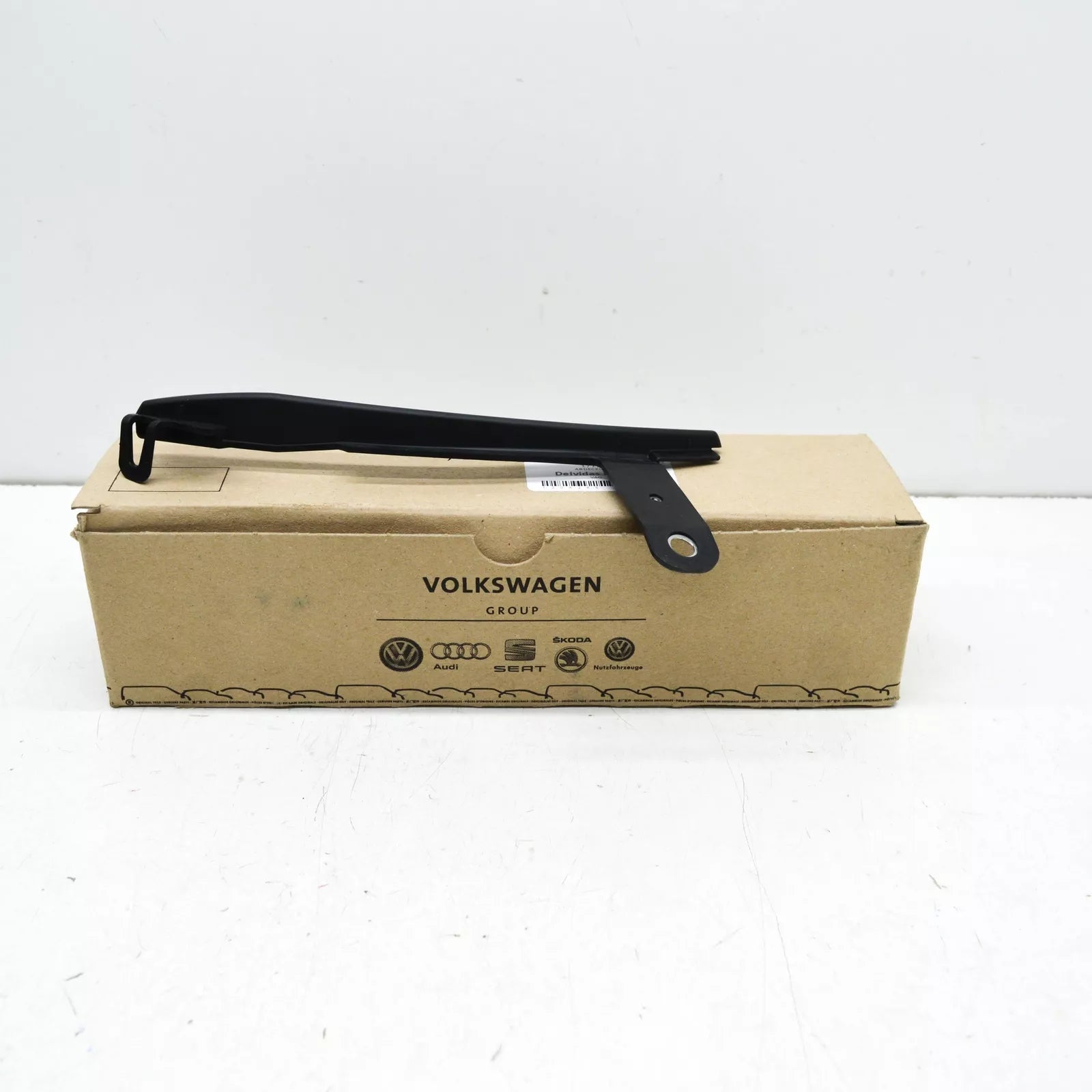 NEW AUDI A3 LIMOUSINE 8Y REAR LEFT WHEEL COVER 8Y0853817 ORIGINAL