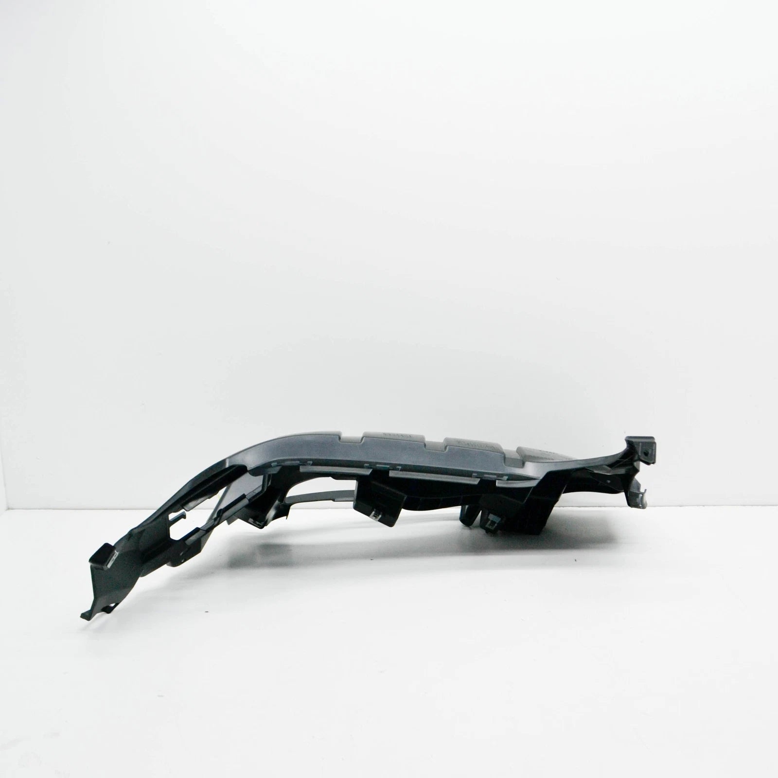 NEW BMW X3 G01 FRONT BUMPER LEFT FOG LAMP BRACKET 51118064595 ORIGINAL