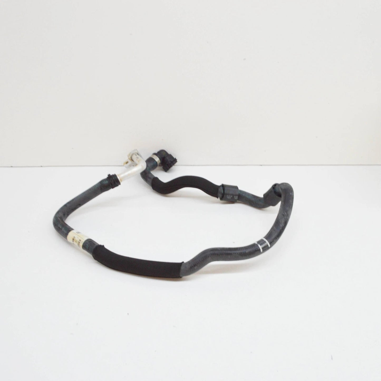 NEW BMW 5 F10 ENGINE COOLANT HOSE 17127639460 7639460 ORIGINAL