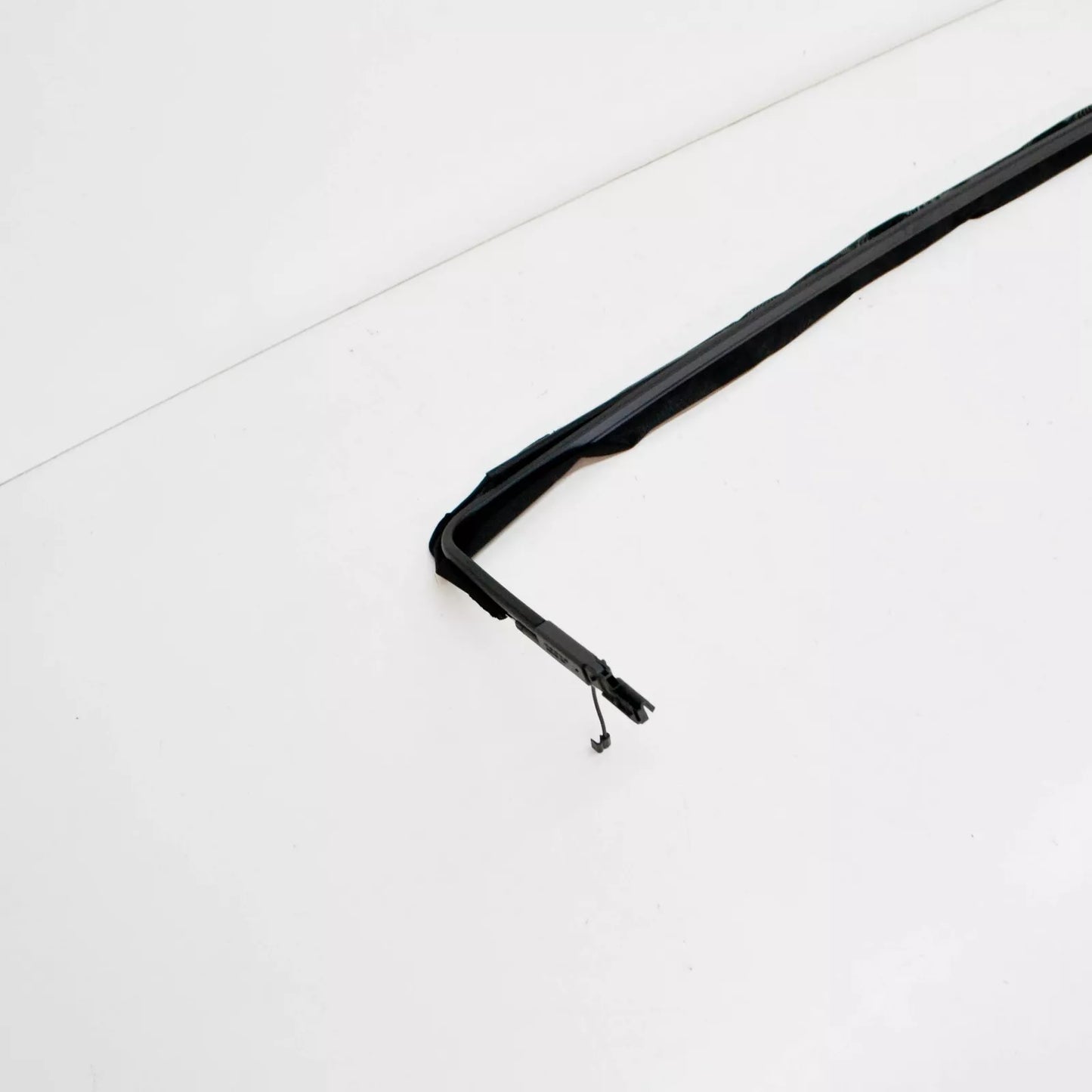 NEW AUDI Q5 8R SUNROOF WIND DEFLECTOR 8R0877651 OEM