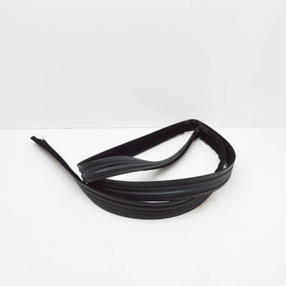 NEW BMW 5 E28 FRONT LEFT DOOR SEALING RUBBER 51321889787 1889787 1982 ORIGINAL