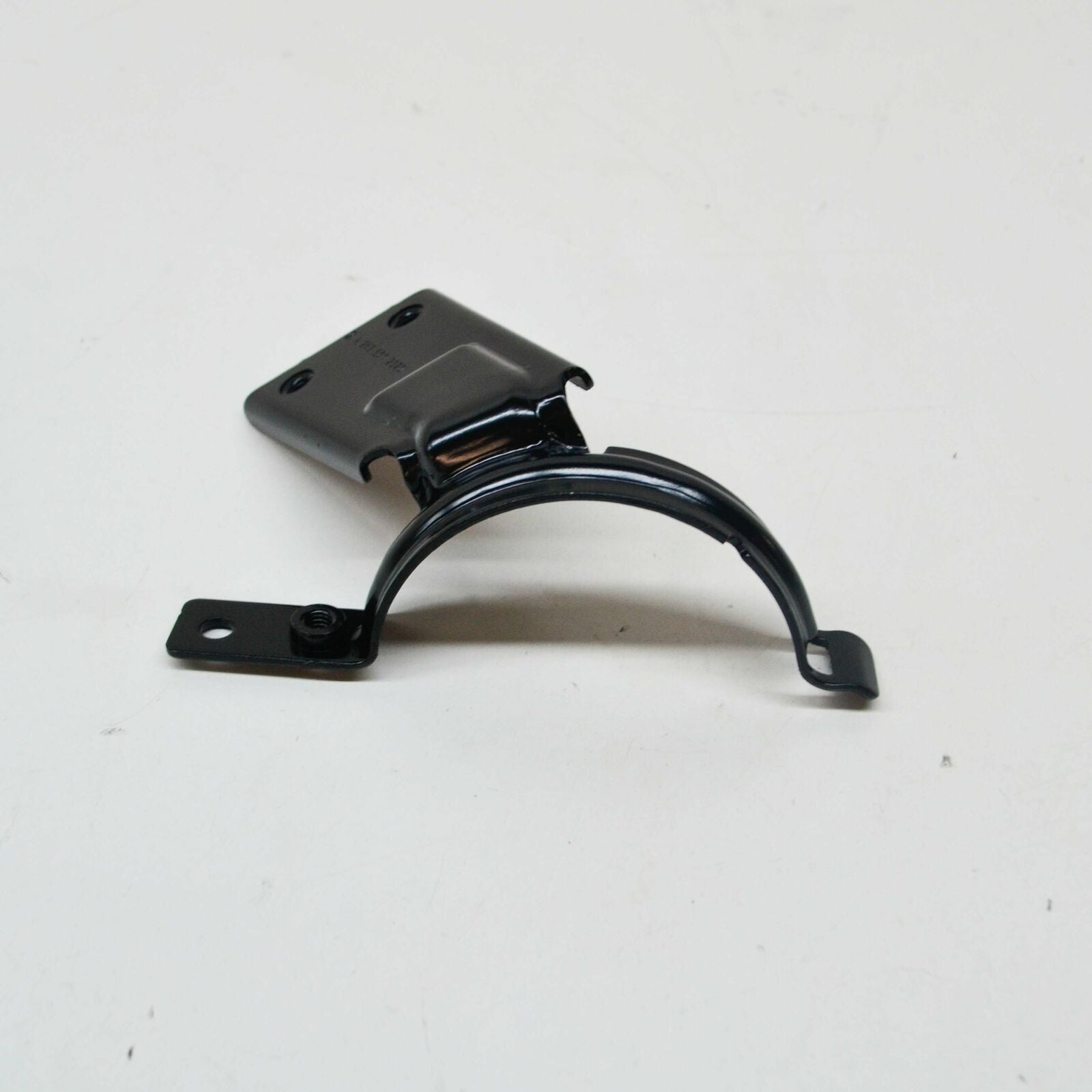 NEW MERCEDES-BENZ GLC COUPE C253 REFRIGERANT PUMP HOLDER A2535012320 ORIGINAL