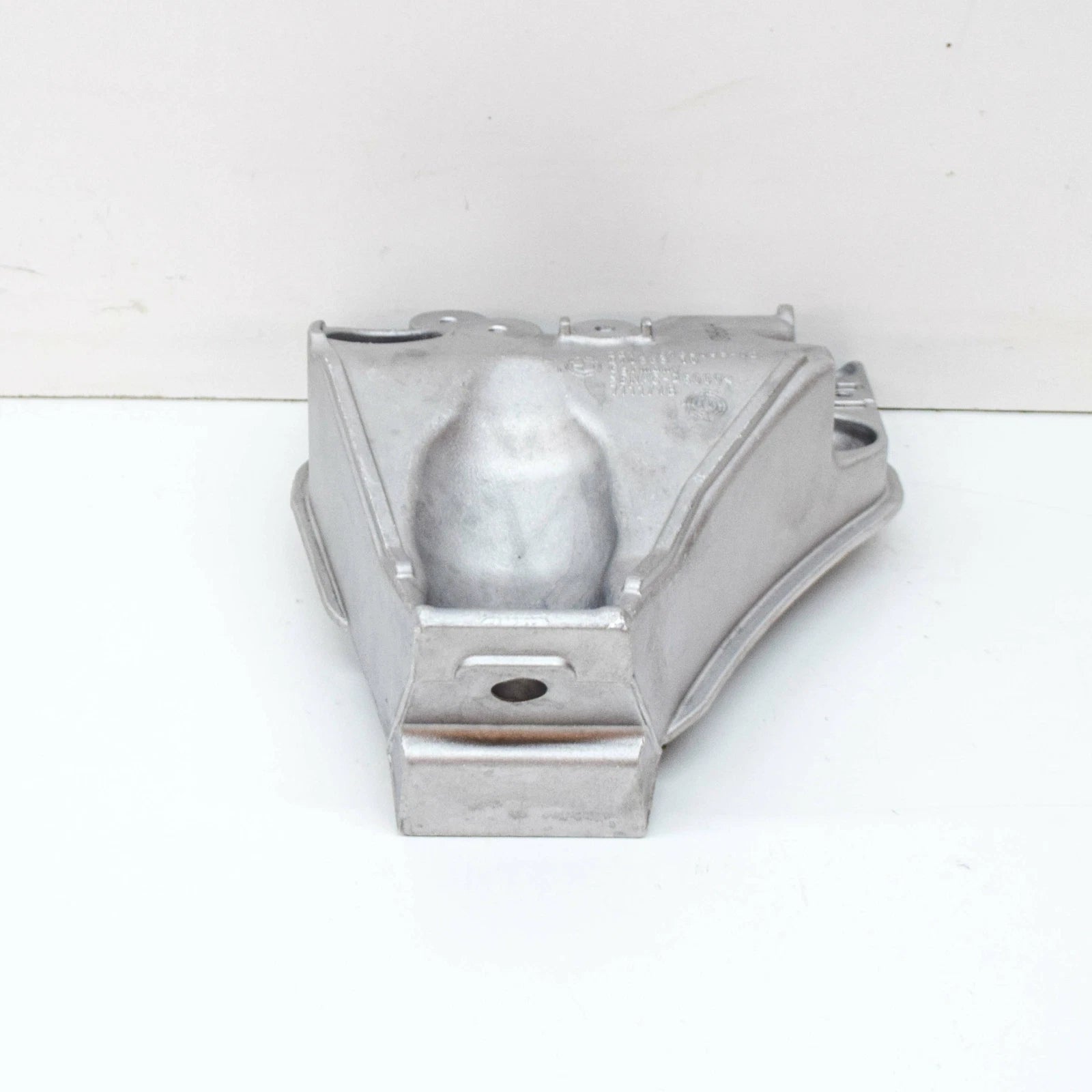 NEW BMW 3 GT F34 LEFT ENGINE SUPPORT BRACKET 22116797831 ORIGINAL