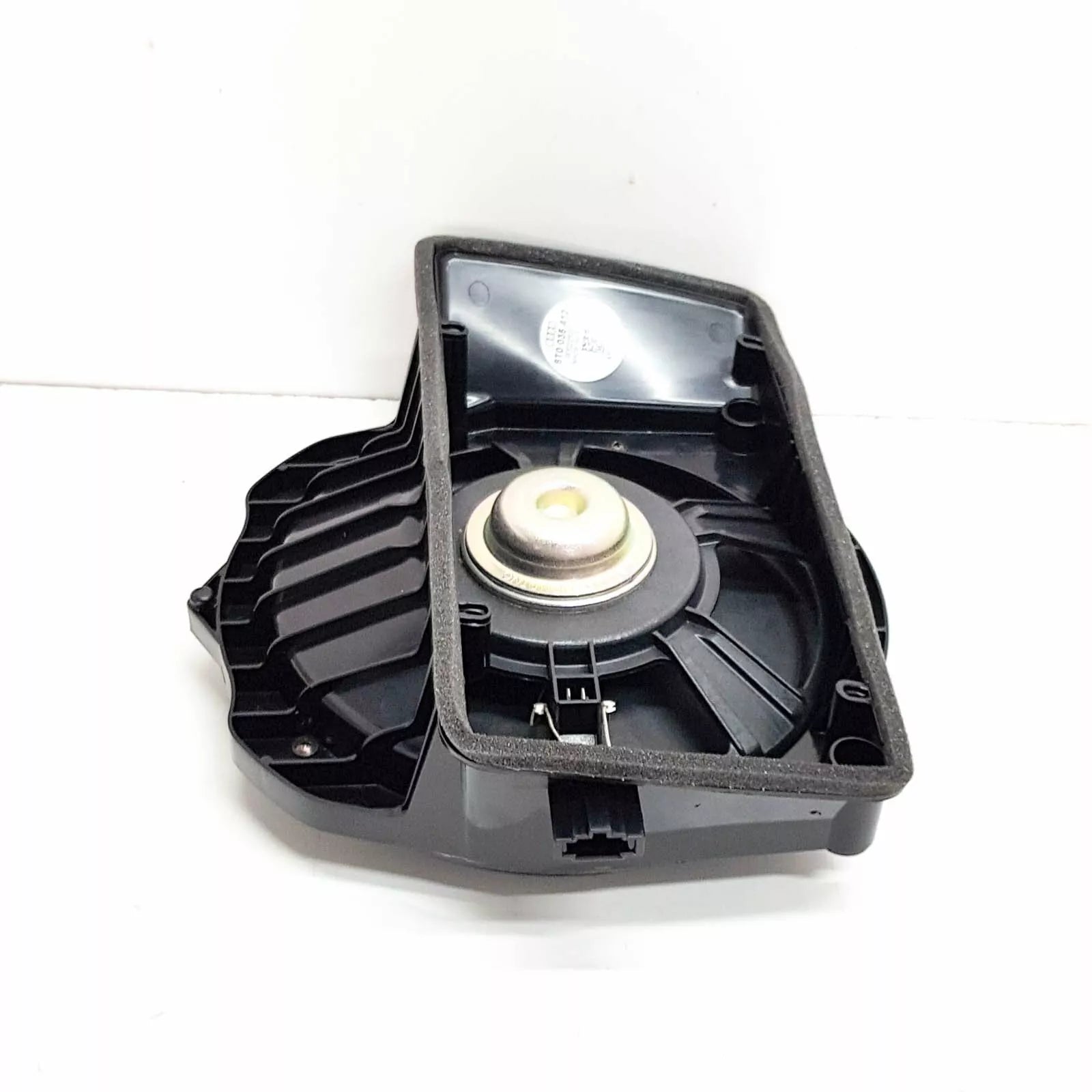 NEW AUDI A4 B8 REAR CENTRE BASS LOUDSPEAKER 8T0035412