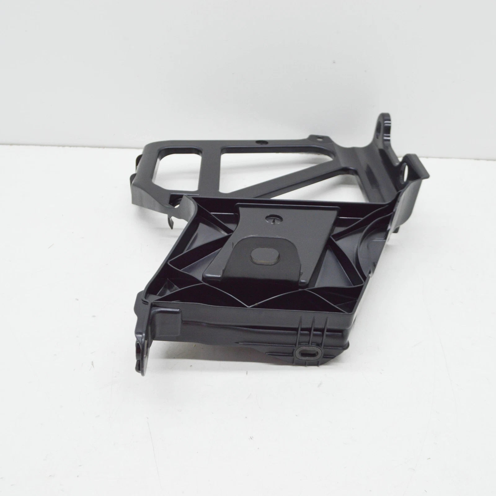 NEW AUDI Q5 FY ADDITIONAL COOLANT RADIATOR HOLDER 80A121261P