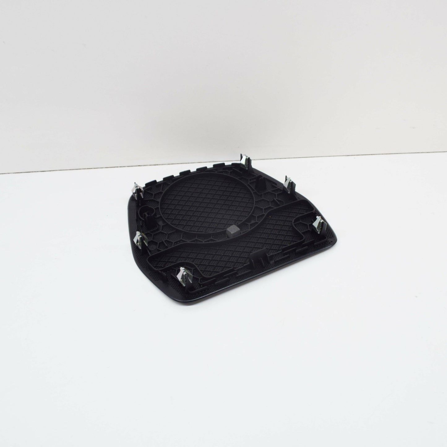 new mercedes-benz c w205 dash central loudspeaker cover a20568016079051 original