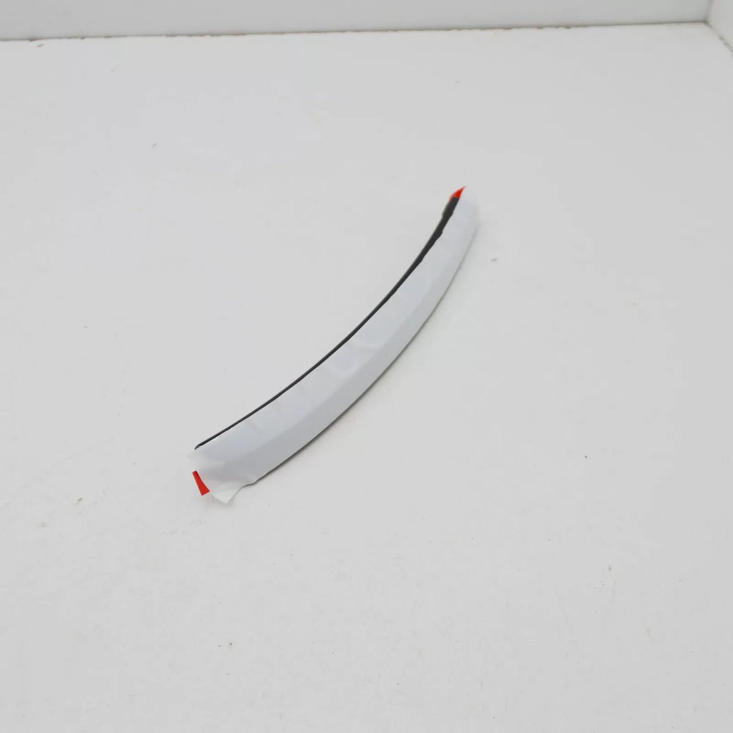 NEW AUDI A6 C8 AVANT REAR LEFT TAILLIŪGHT BEZEL TRIM 4K5853955T94