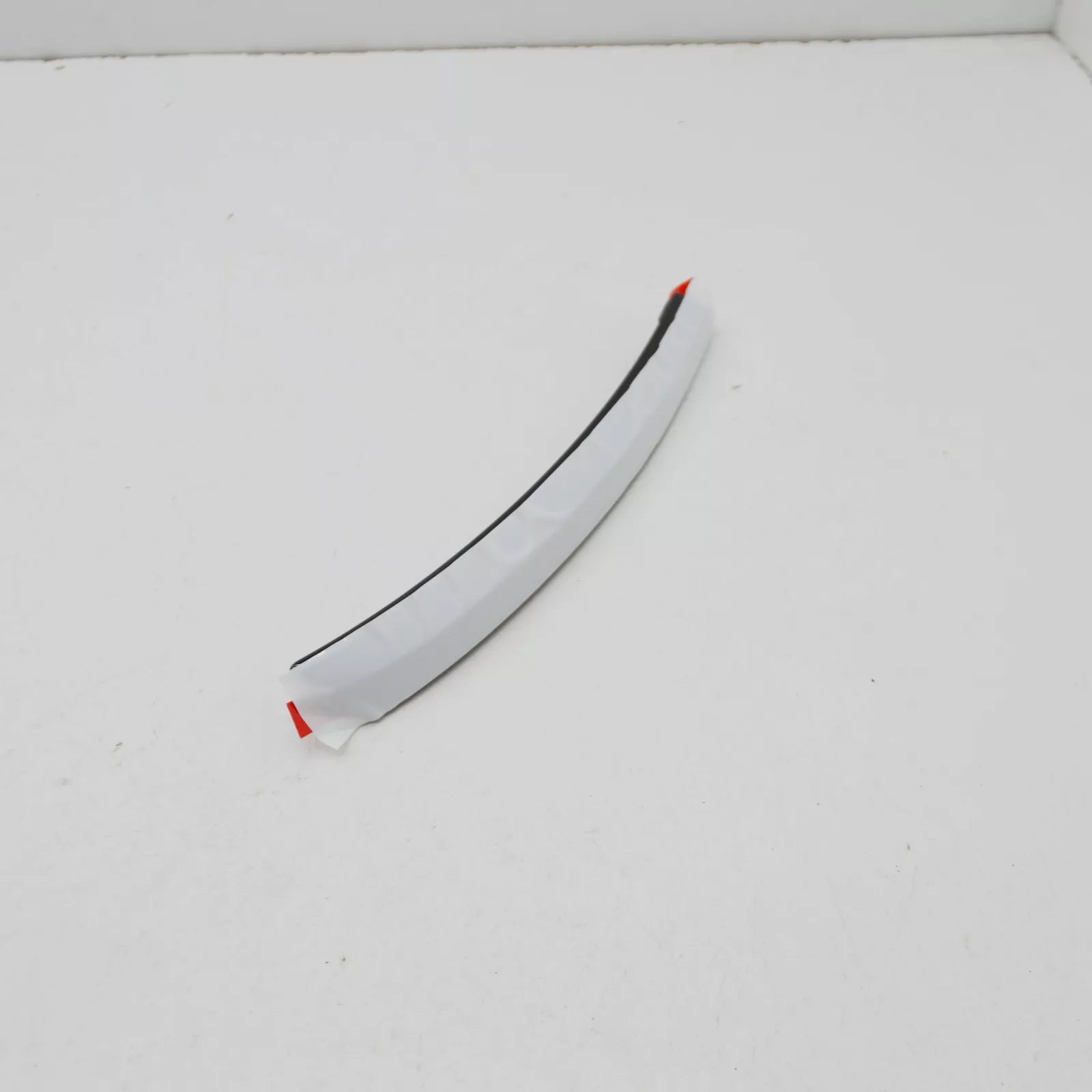 NEW AUDI A6 C8 AVANT REAR LEFT TAILLIŪGHT BEZEL TRIM 4K5853955T94