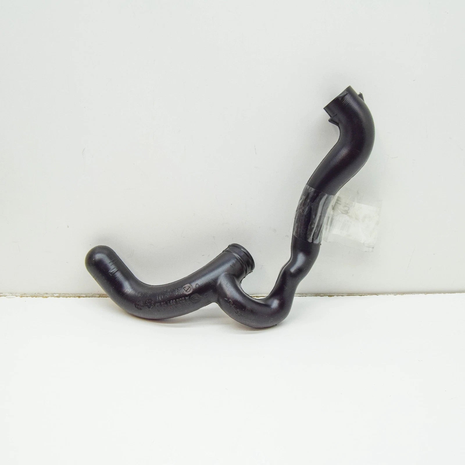 NEW MERCEDES-BENZ C COUPE C204 AIR INTAKE DUCT A2048311445 ORIGINAL