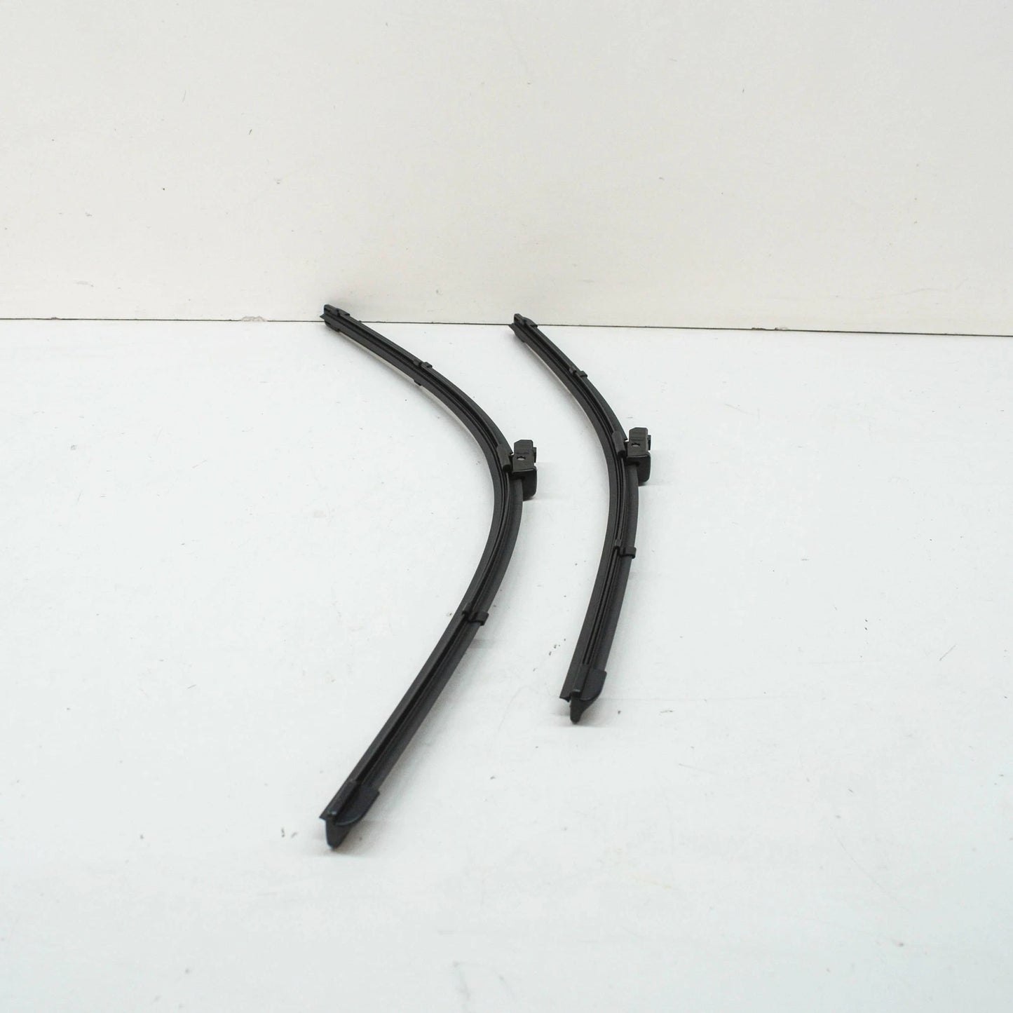 NEW AUDI A6 C8 FRONT AERO WIPER BLADE SET LHD 4K1998002D