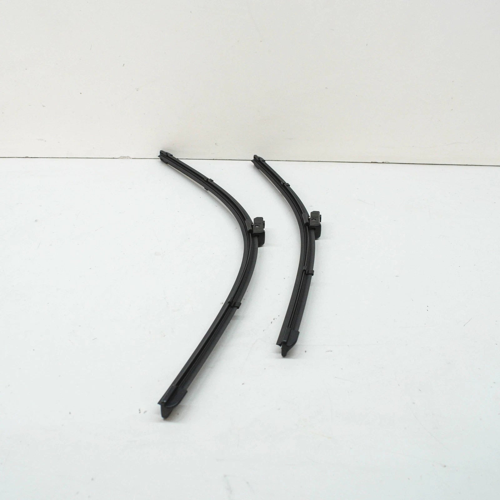NEW AUDI A6 C8 FRONT AERO WIPER BLADE SET LHD 4K1998002D