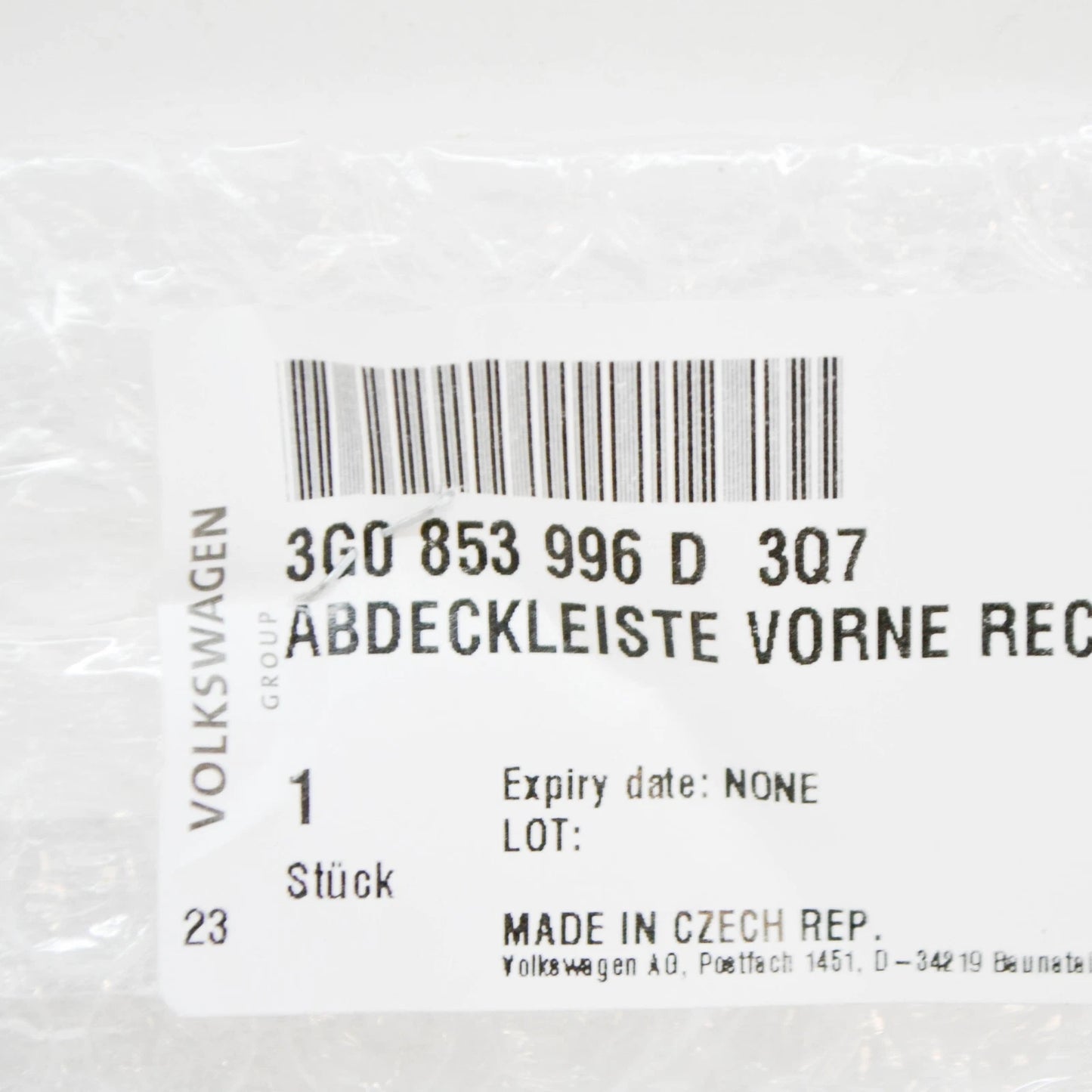 NEW VW PASSAT B8 FRONT RIGHT SIDE MEMBER TRIM COVER 3G0853996D3Q7