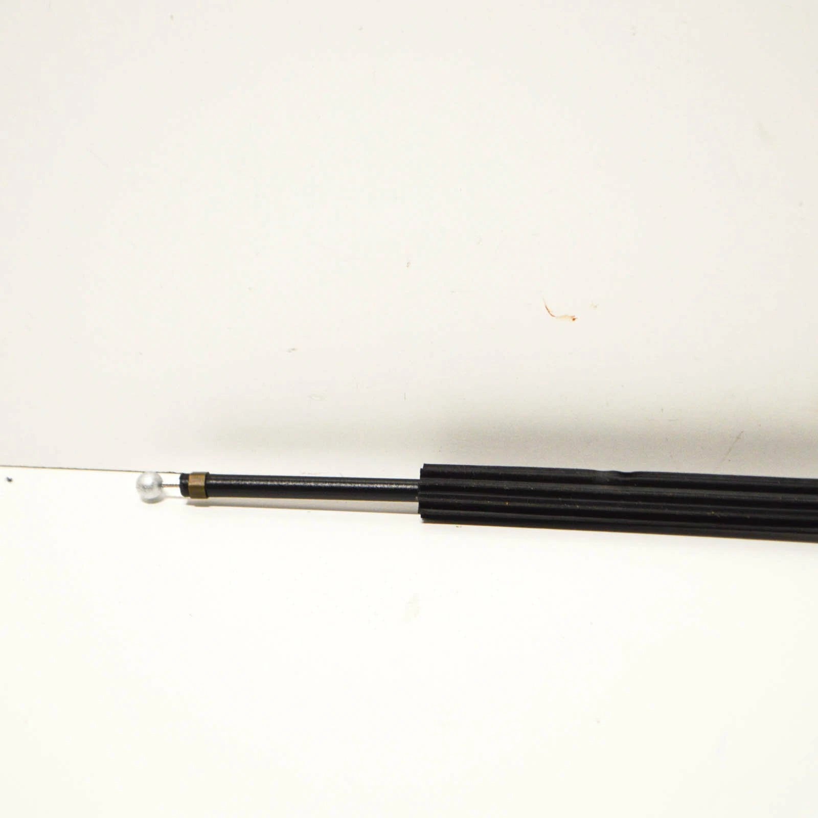 NEW VOLKSWAGEN JETTA MK5 FRONT BONNET HOOD CABLE RHD 1K2823531F ORIGINAL