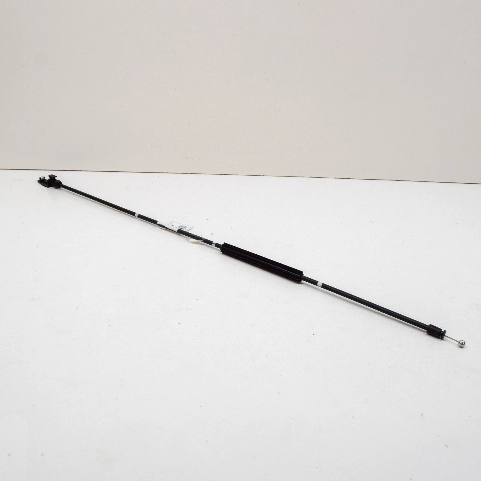 NEW VOLKSWAGEN AMAROK FRONT BONNET HOOD LID LOCK CABLE 2H0823531