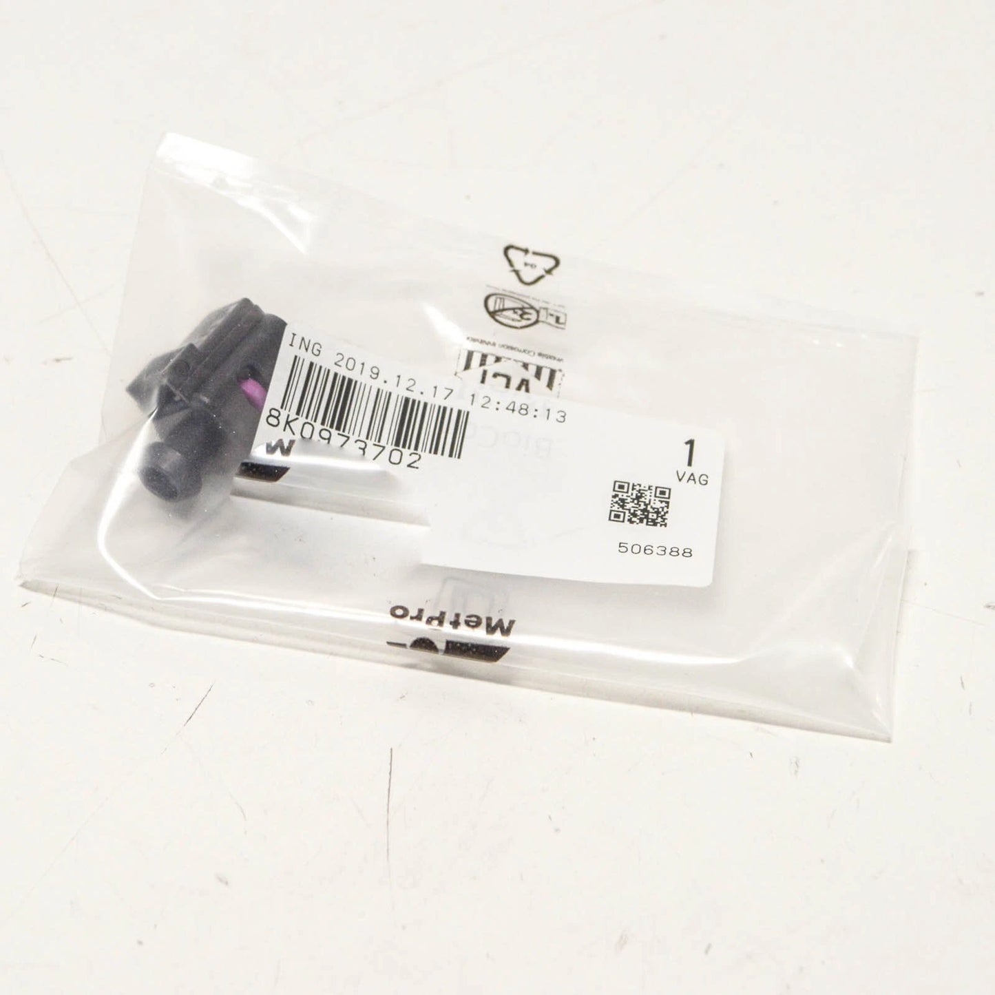 NEW AUDI A4 8K 2 PIN CONNECTOR HOUSING 8K0973702 ORIGINAL