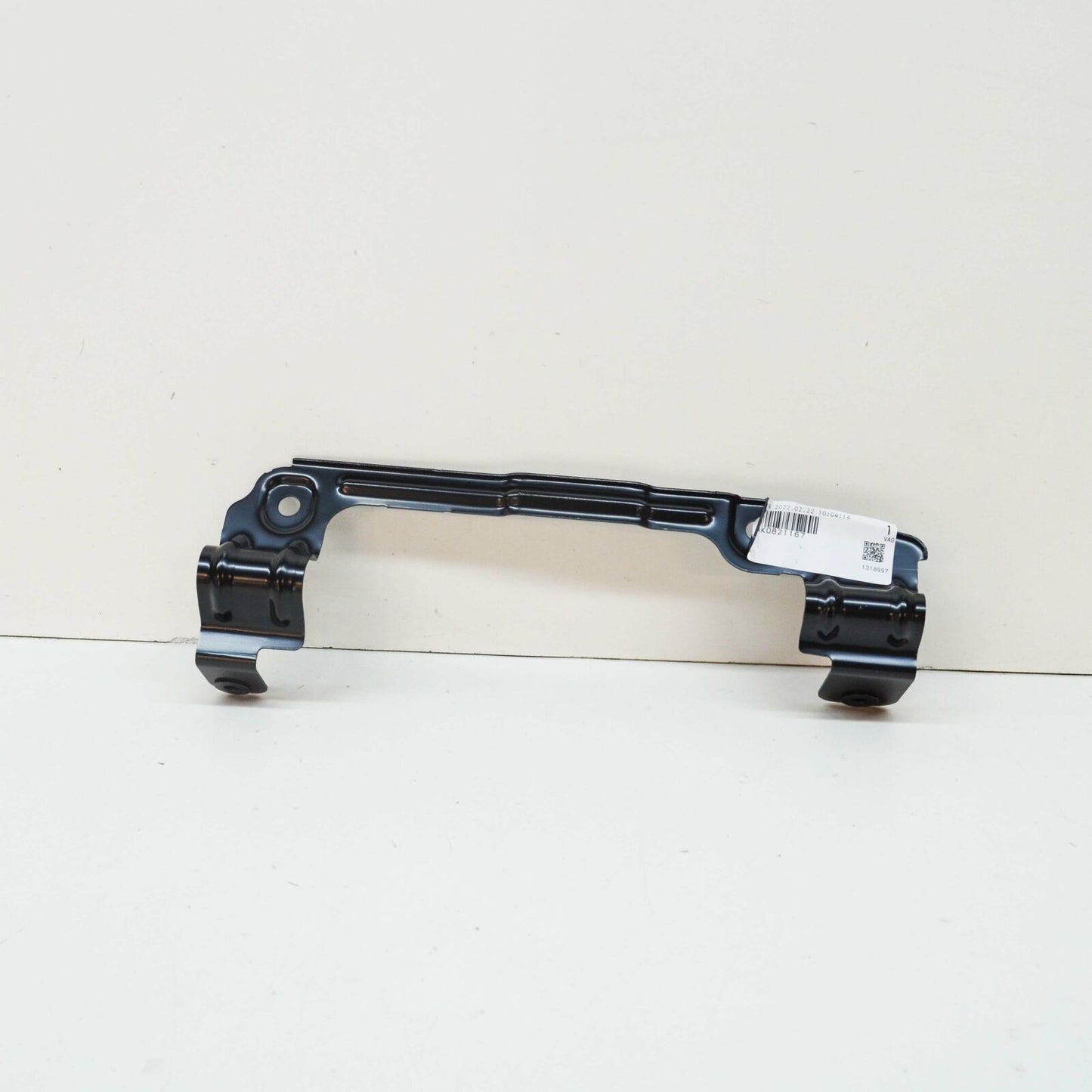 NEW AUDI A6 C8 FRONT LEFT FENDER WING UPPER HOLDER 4K0821167 ORIGINAL