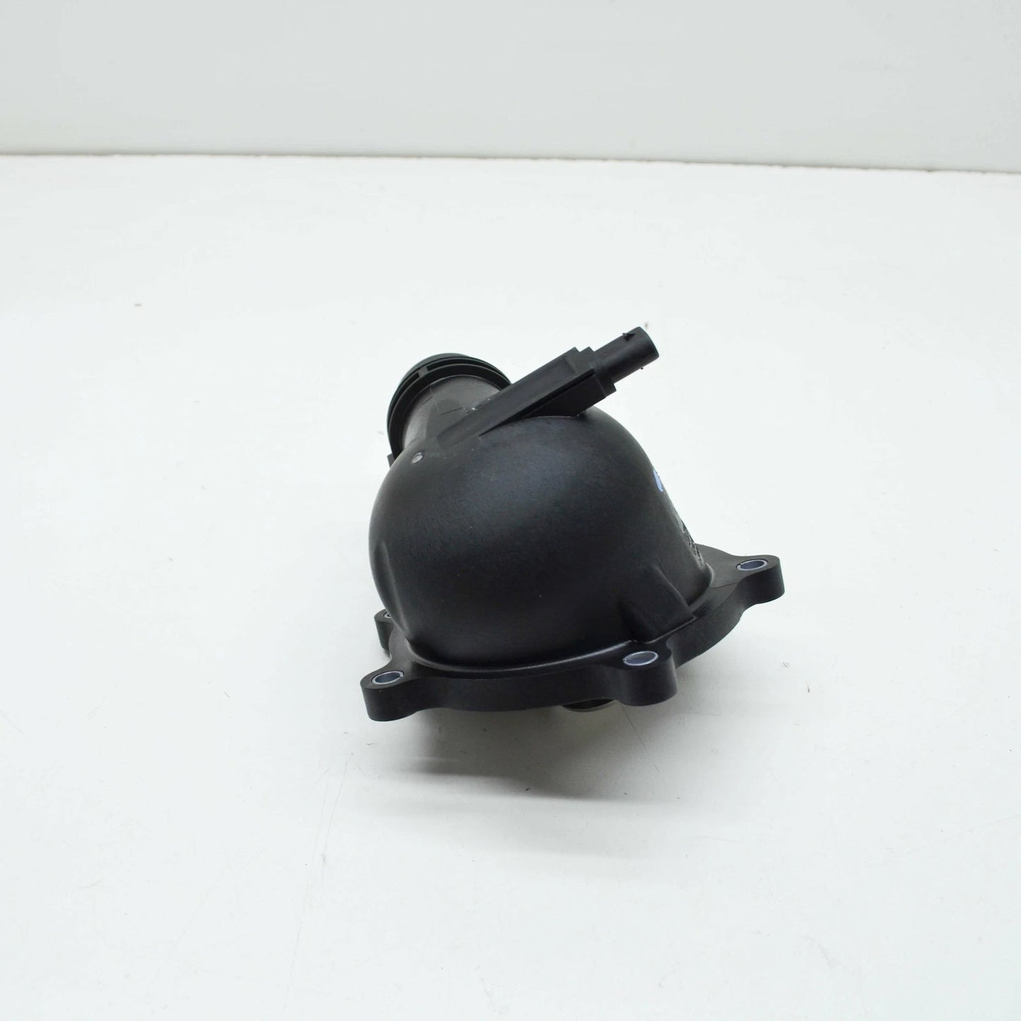 NEW AUDI A6 AVANT C7 ENGINE COOLING THERMOSTAT 079121115BL ORIGINAL