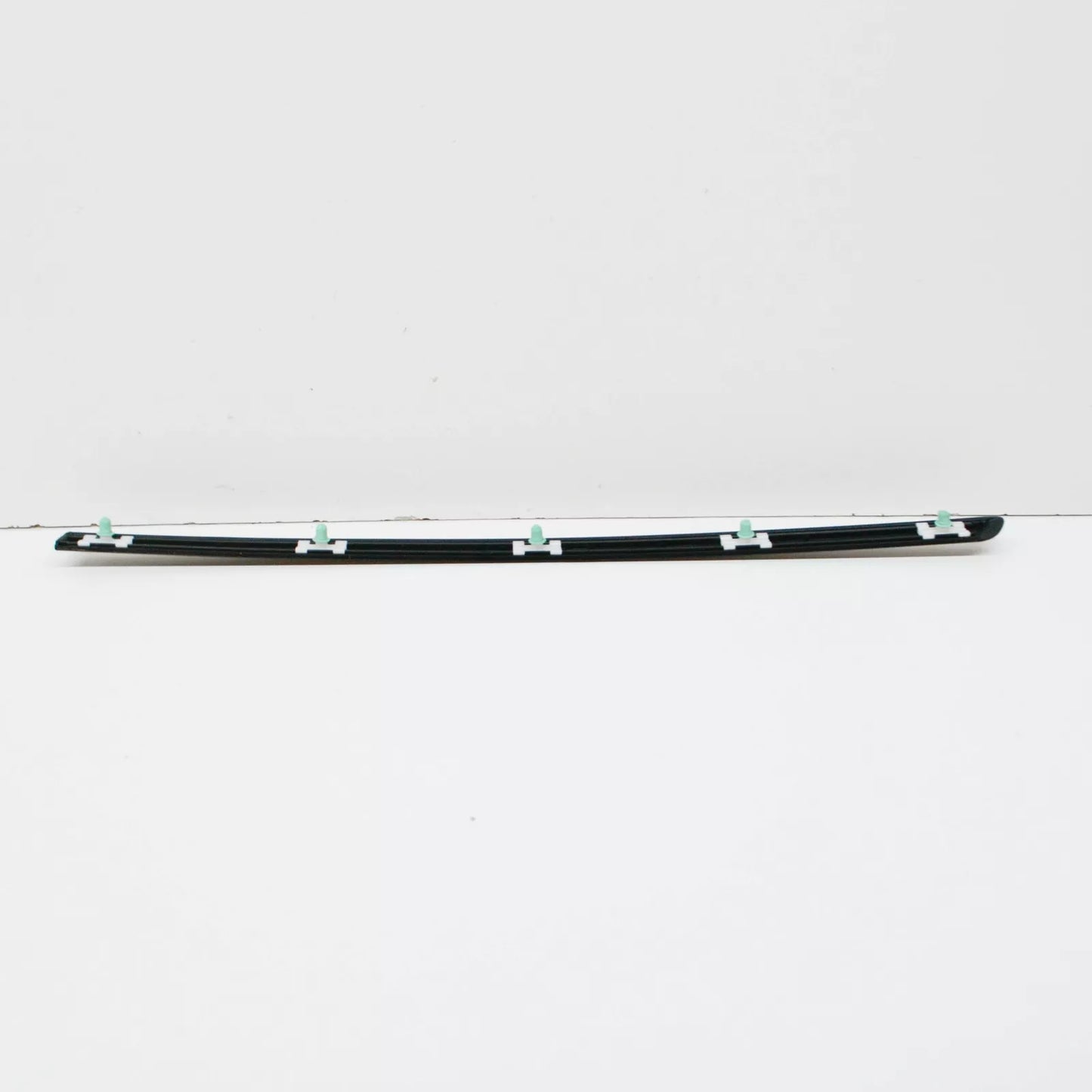 NEW BMW 3 E46 REAR RIGHT DOOR MOLDING TRIM 51138208452 8208452 ORIGINAL