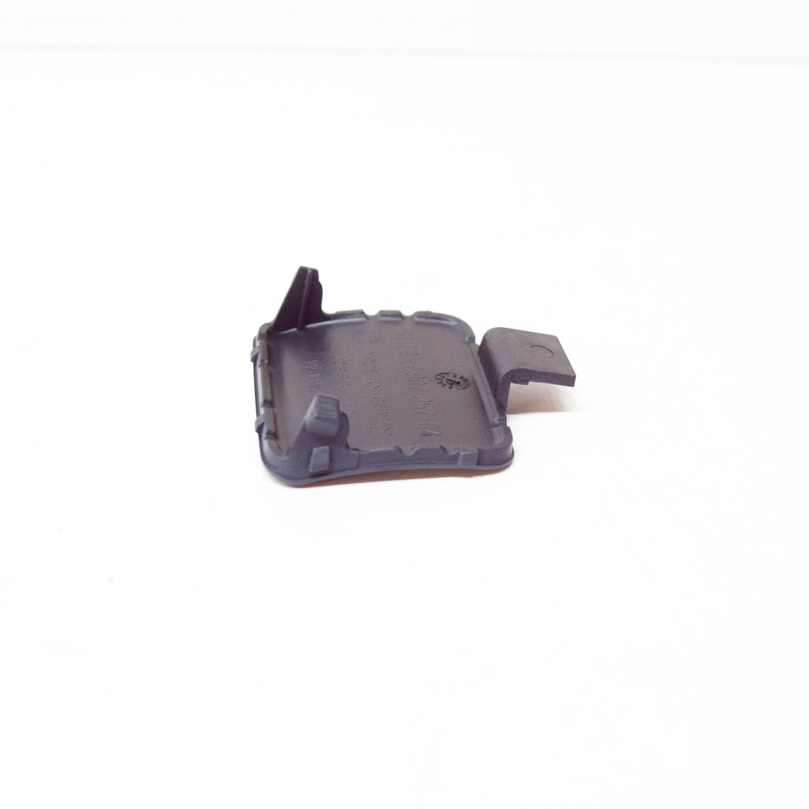 new bmw 3 e90 rear bumper tow hook eye cover 51128041135 2008 original