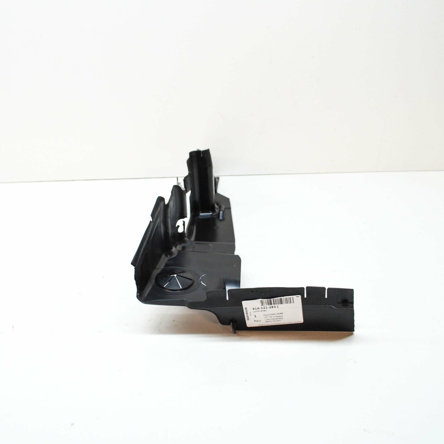 NEW AUDI Q2 GA LEFT SIDE RADIATOR AIR GUIDE 81A121283J ORIGINAL
