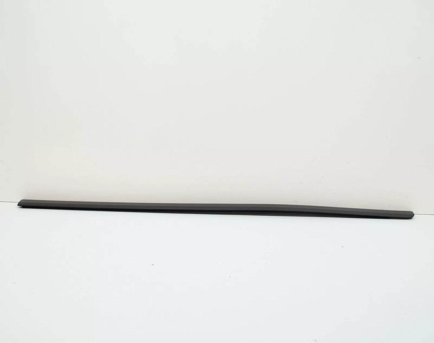 NEW AUDI A3 8P FRONT LEFT DOOR MOULDING 8P3853959JGRU