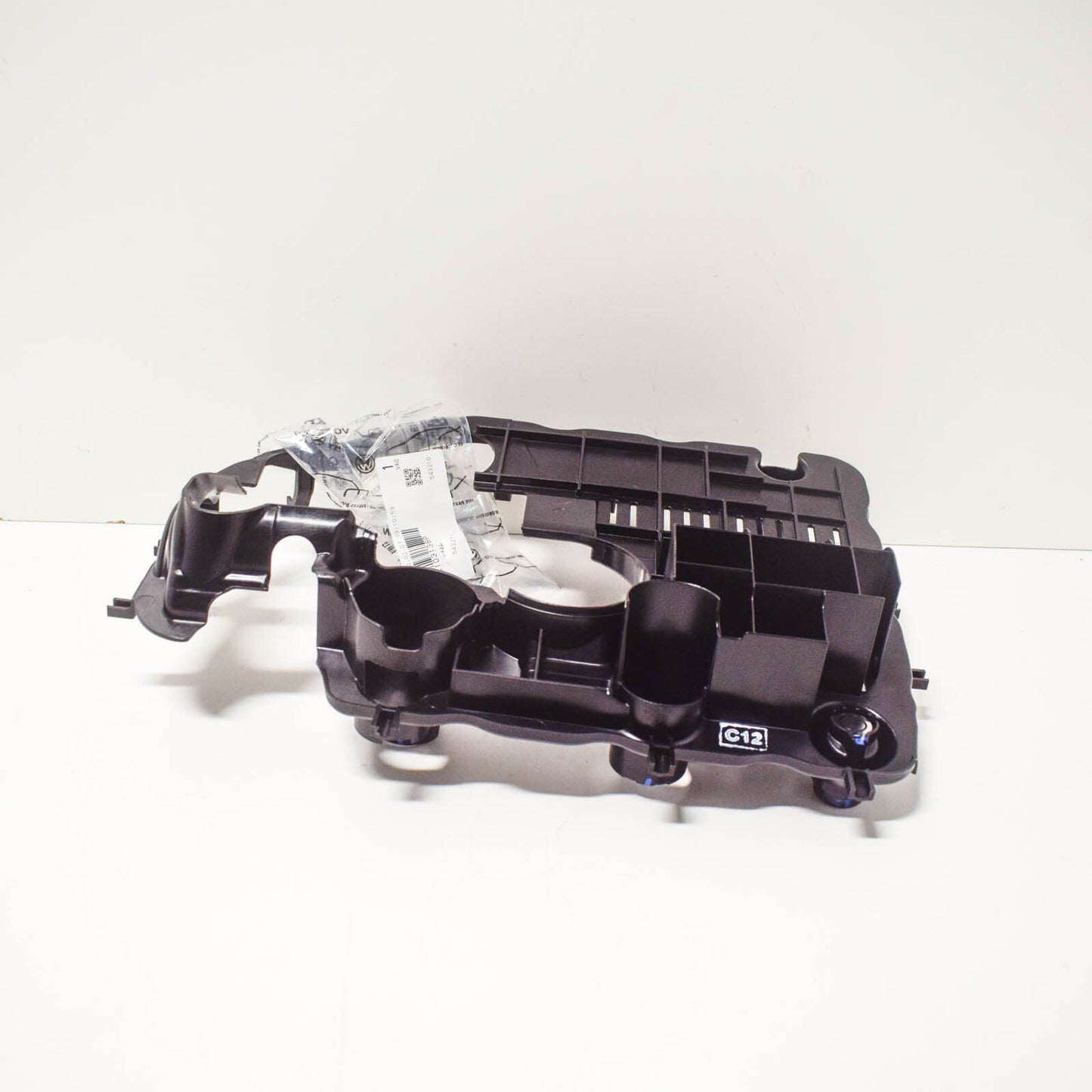 NEW AUDI A3 8V ENGINE OIL PAN BAFFLE 06K103138P ORIGINAL