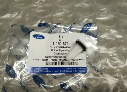 new ford galaxy mk3 cd390 rear outer lamp nut 1150879 original