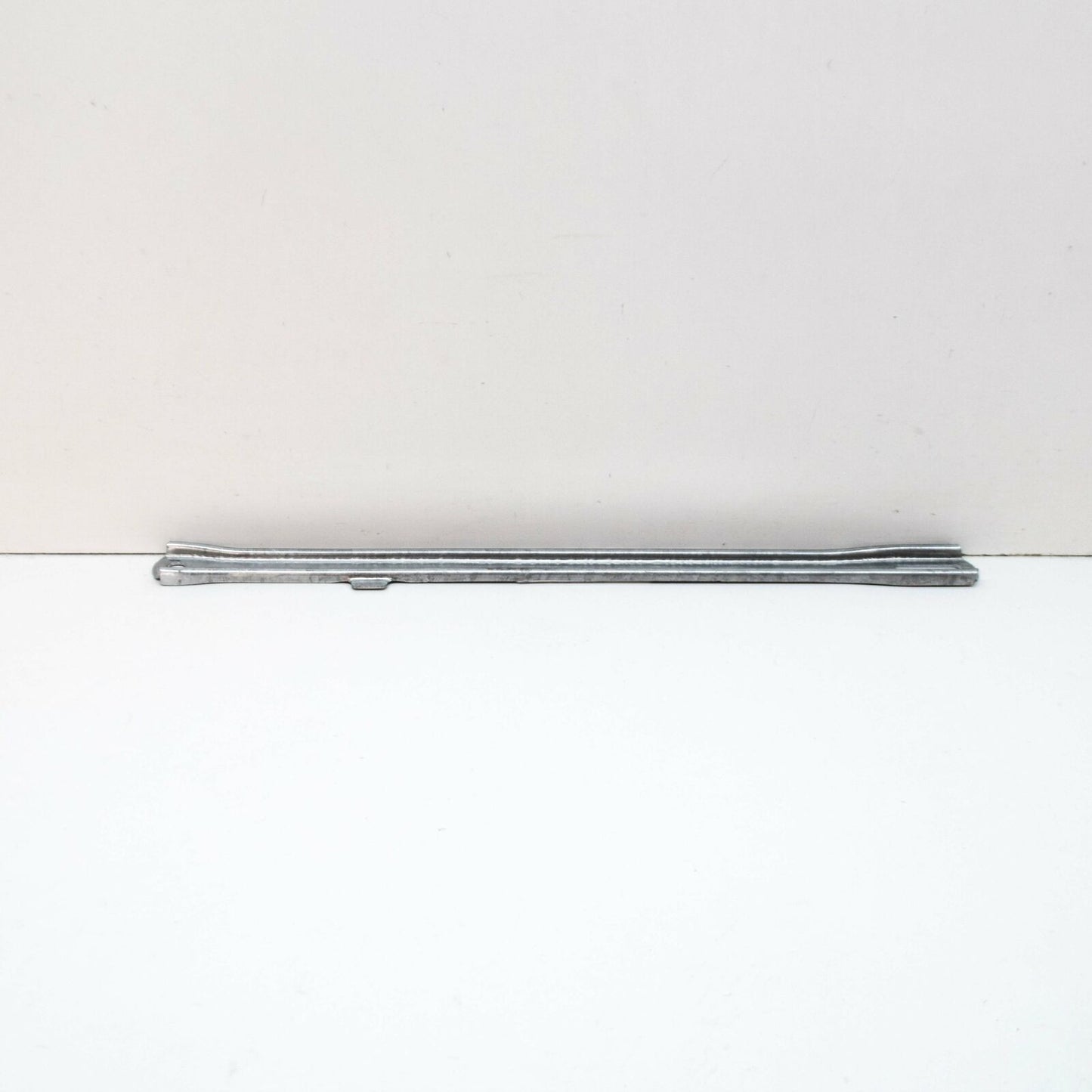 NEW MERCEDES-BENZ C W204 FRONT RIGHT DIANOGAL STRUT BRACE A2045240547 ORIGINAL