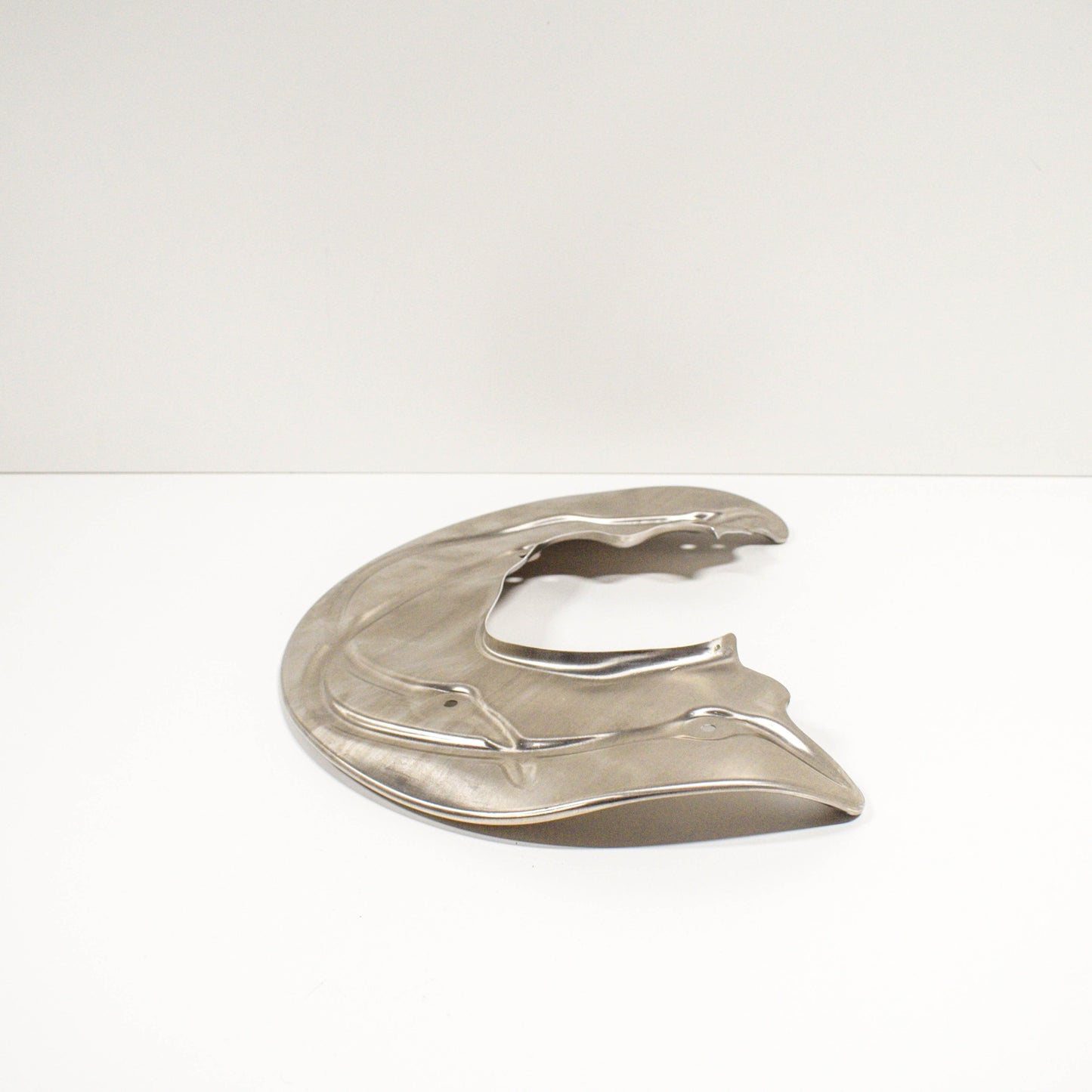 NEW AUDI A4 B9 FRONT BACKING PLATE DUST SPLASH SHIELD 8W0615311E ORIGINAL