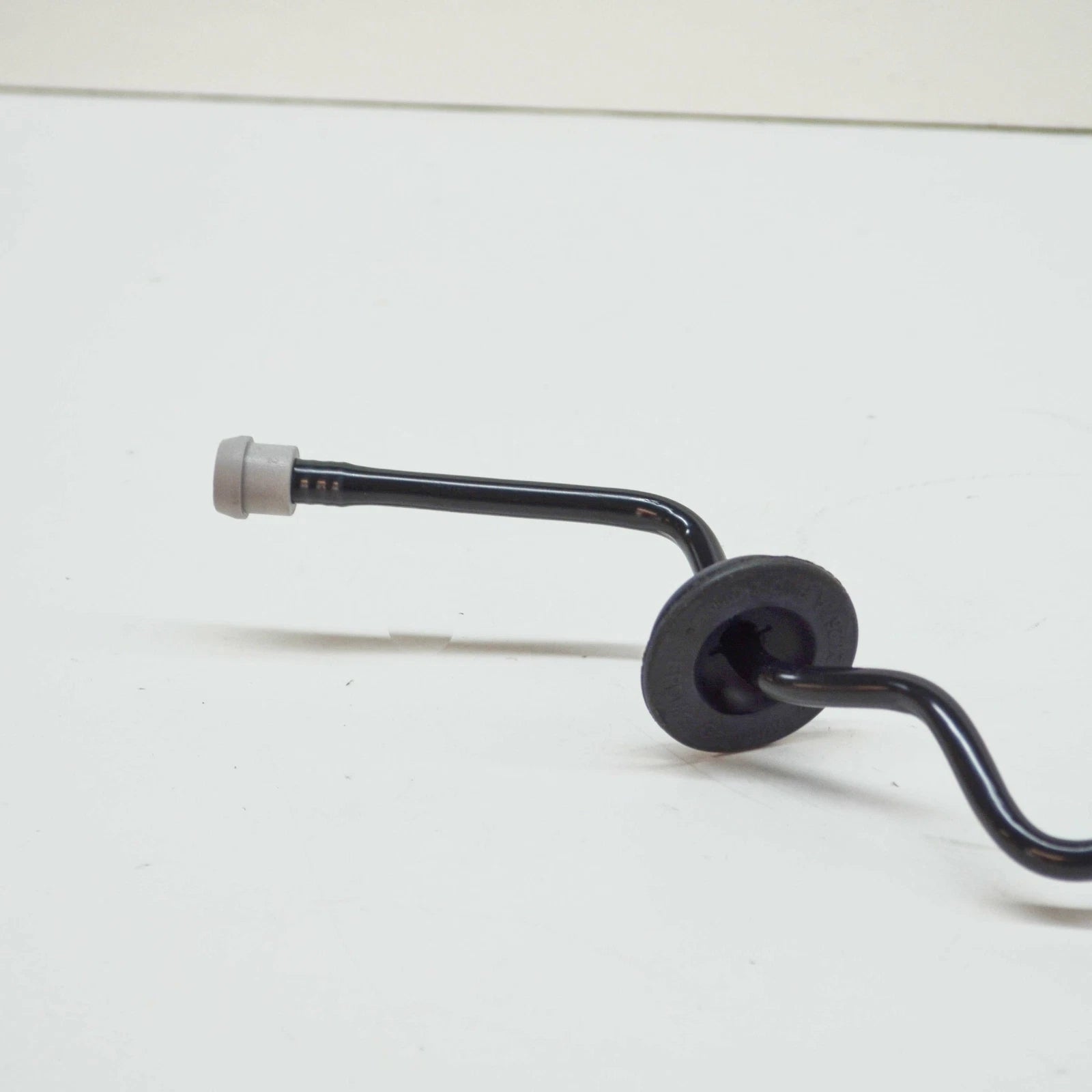 NEW AUDI A7 SPORTBACK 4G FRONT CENTER ENGINE COOLANT PIPE 4G0121081BF