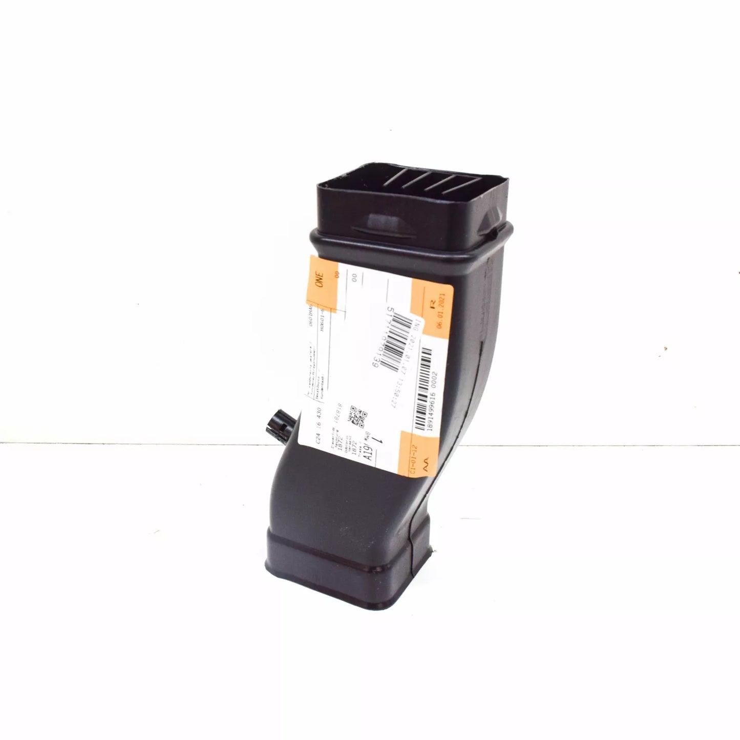 NEW BMW 3 E30 FRONT AIR DUCT LEFT 51711979139 ORIGINAL