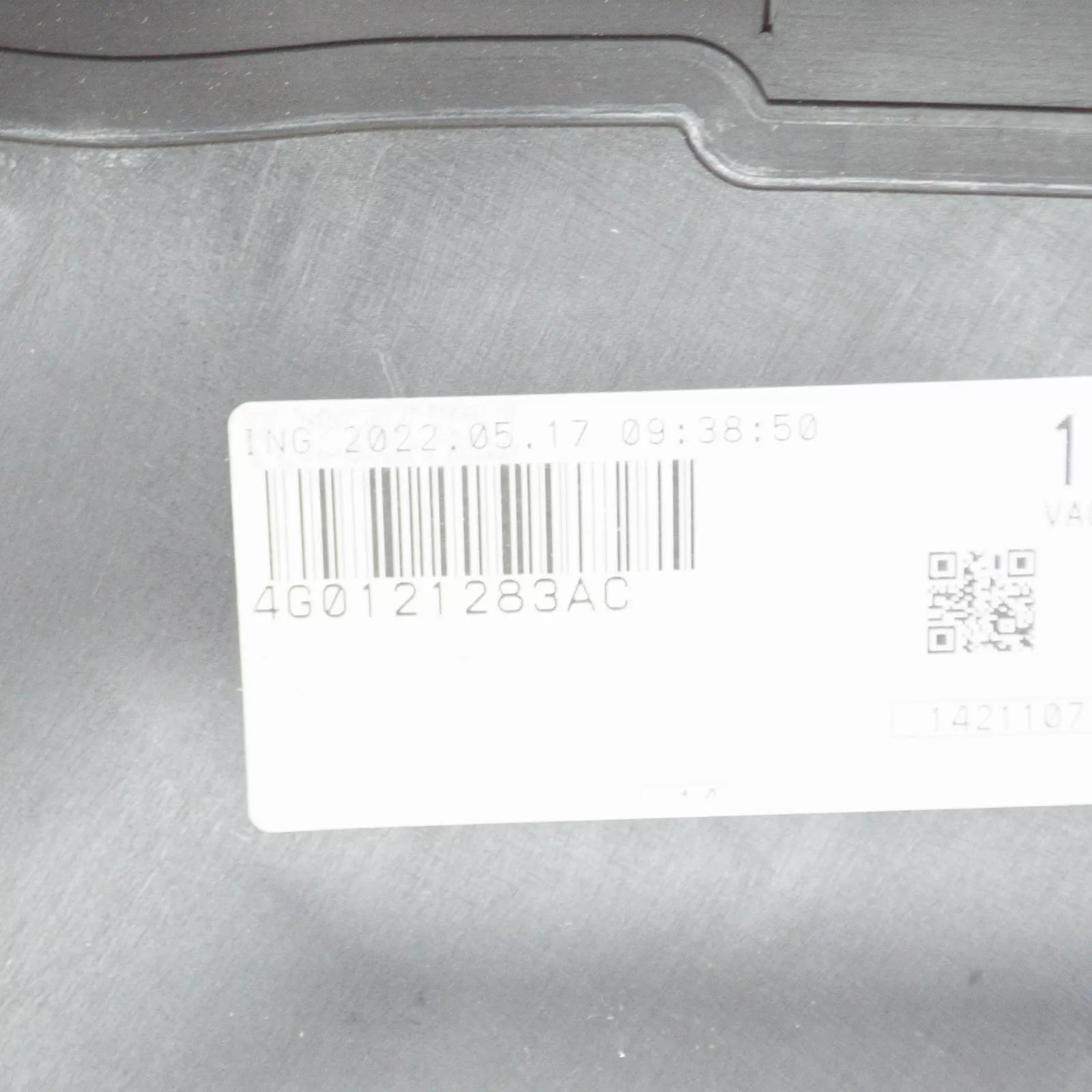 NEW AUDI A6 C7 LEFT RADIATOR AIR GUIDE 4G0121283AC ORIGINAL