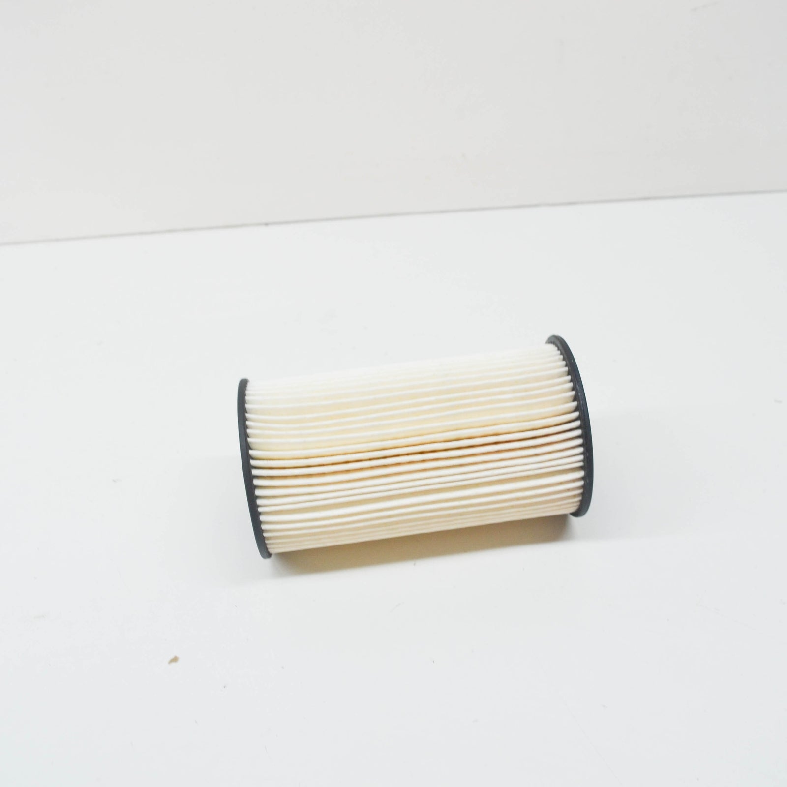 NEW AUDI TT 8J FILTER ELEMENT WITH GASKET 3C0127434 ORIGINAL