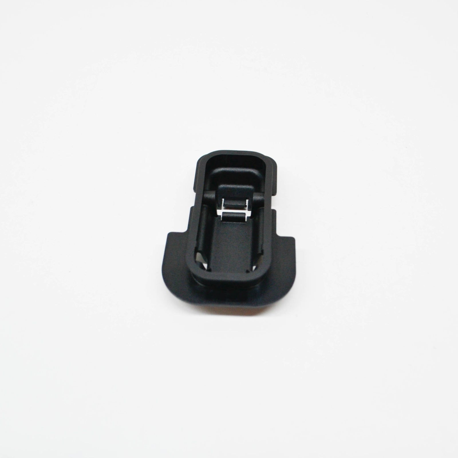 new ford focus mk3 estate load compartment trim tie down hook 1866111 original