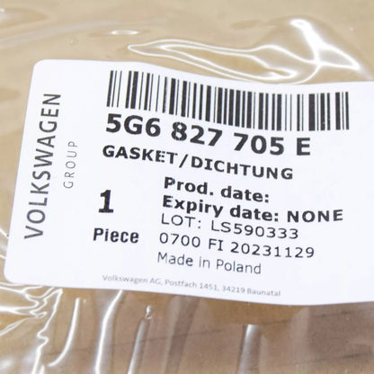 NEW VW GOLF VII VARIANT BA5, BV5 BOOTLID SEAL RUBBER 5G6827705E ORIGINAL