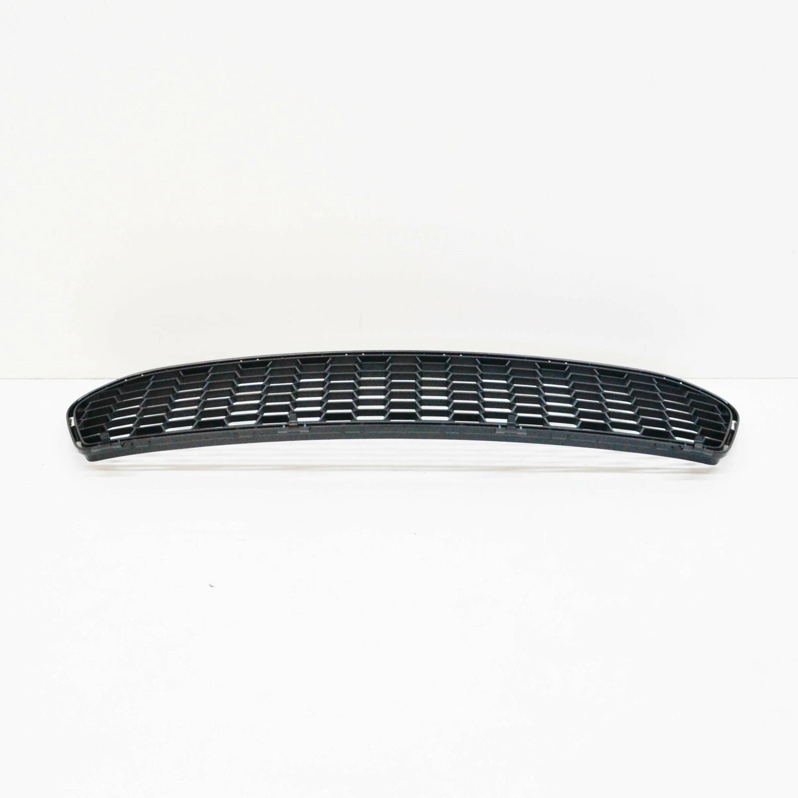 NEW BMW M2 F87 FRONT BUMPER CENTER GRILLE 51118062178 8062178 2016