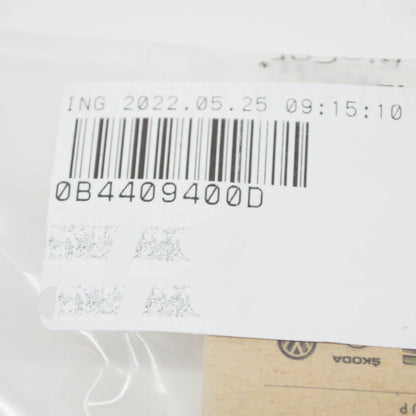 NEW AUDI A4 AVANT B8 FRONT RIGHT AXLE FLANGE SEAL 0B4409400D ORIGINAL