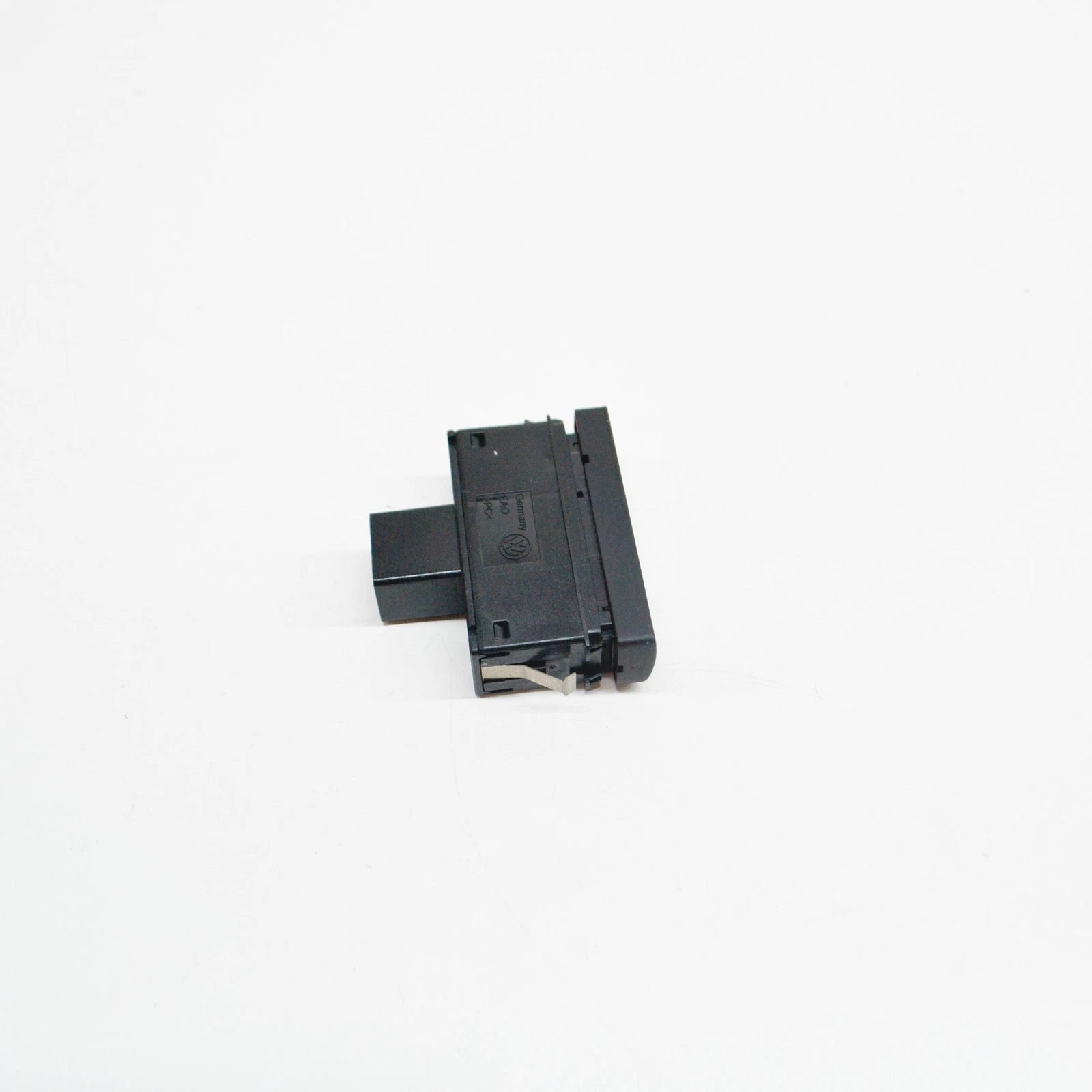 NEW VW PASSAT CC 35 HAZARD WARNING BUTTON 3AA953509A1QB