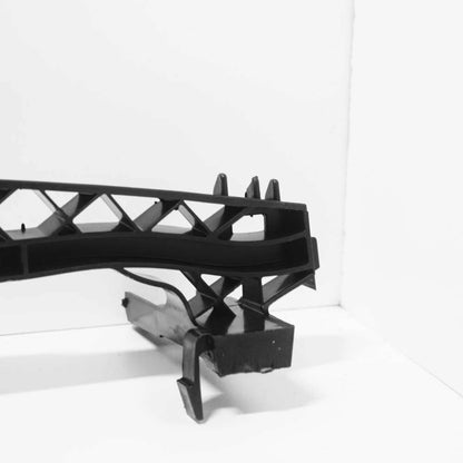 NEW VW GOLF MK7 FRONT LOCK CARRIER CENTER GUIDE SECTION 5G0805705H