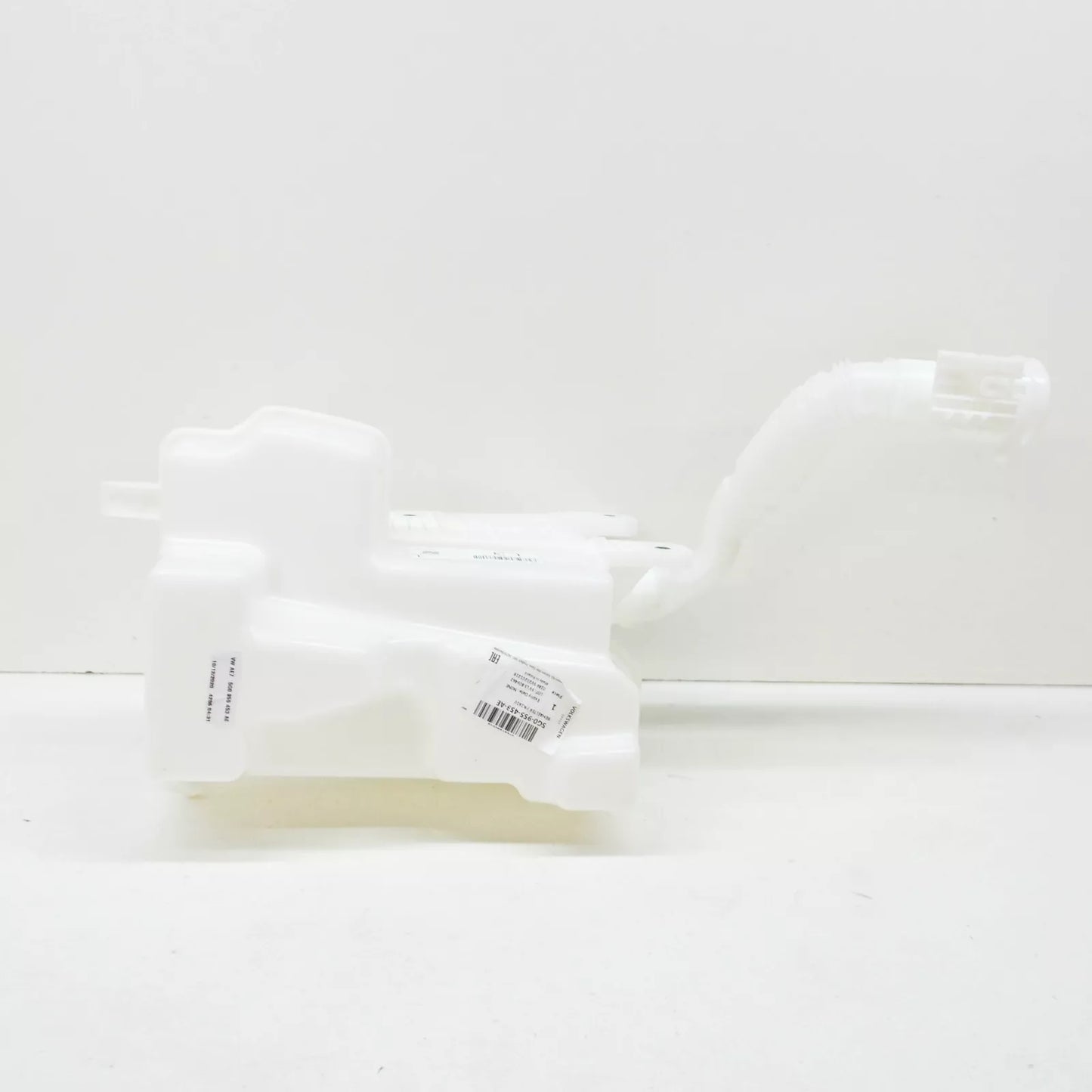 NEW VOLKSWAGEN GOLF MK7 WINDSHIELD WASHER RESERVOIR TANK 5G0955453AE ORIGINAL