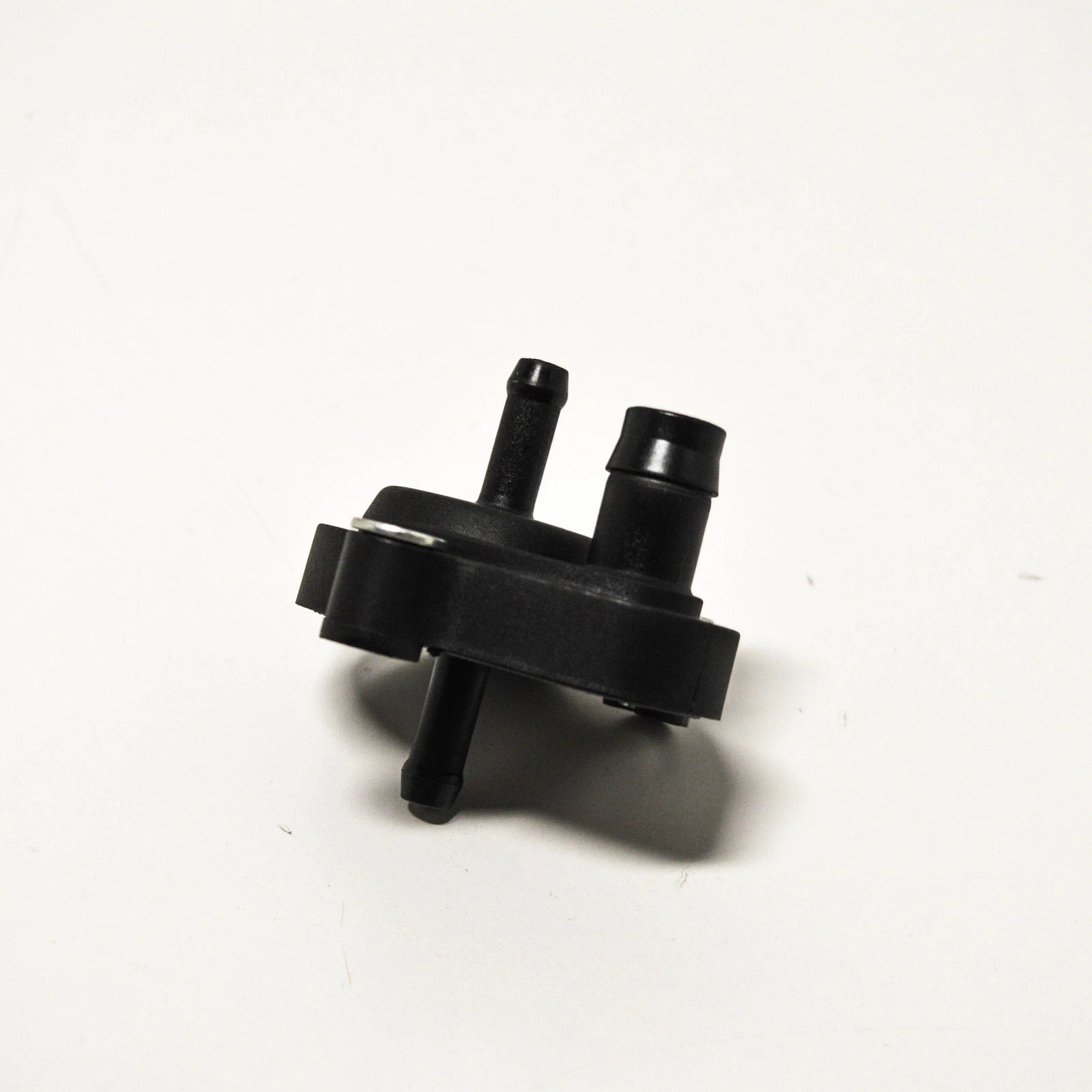 NEW BMW X5 E53 FUEL PREHEATING VALVE 13327787822 7787822 2002 ORIGINAL